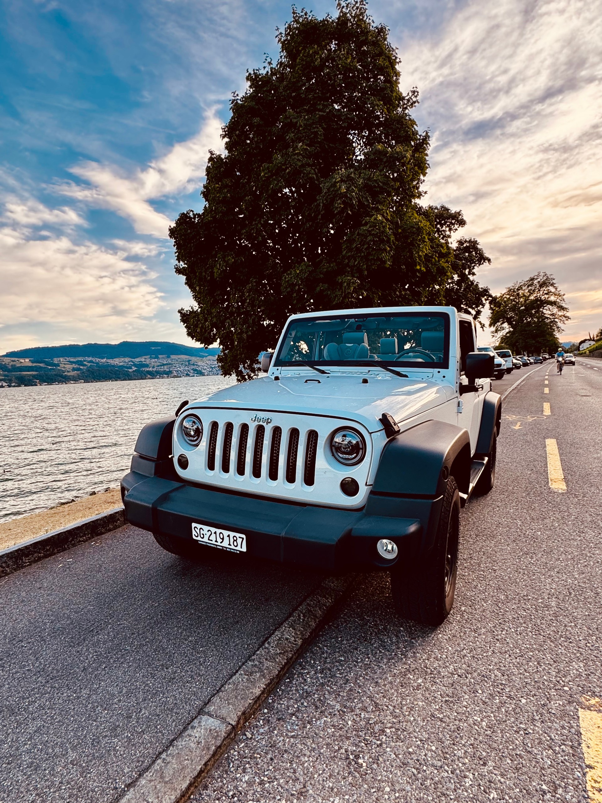 JEEP 2.8 CRD Sport Unlimited-image-2