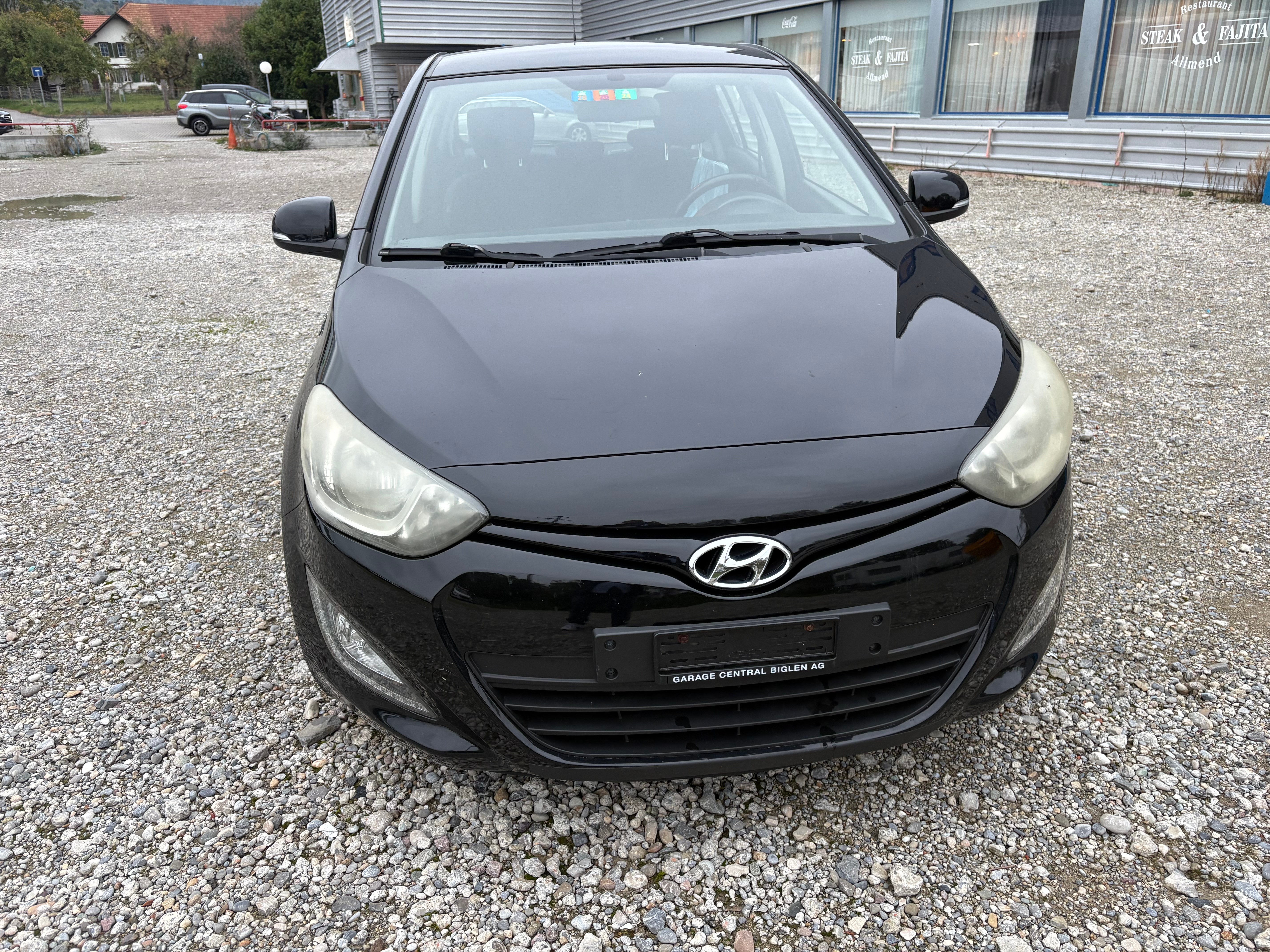 Car photo