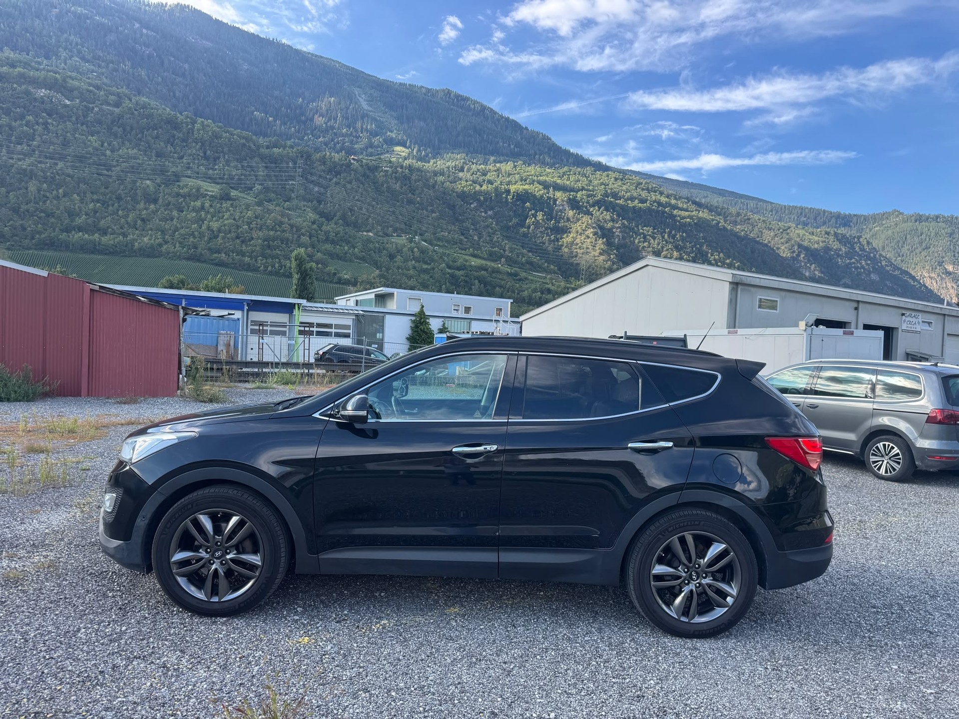 HYUNDAI Santa Fe 2.2 CRDI Premium 4WD Automatic-image-6
