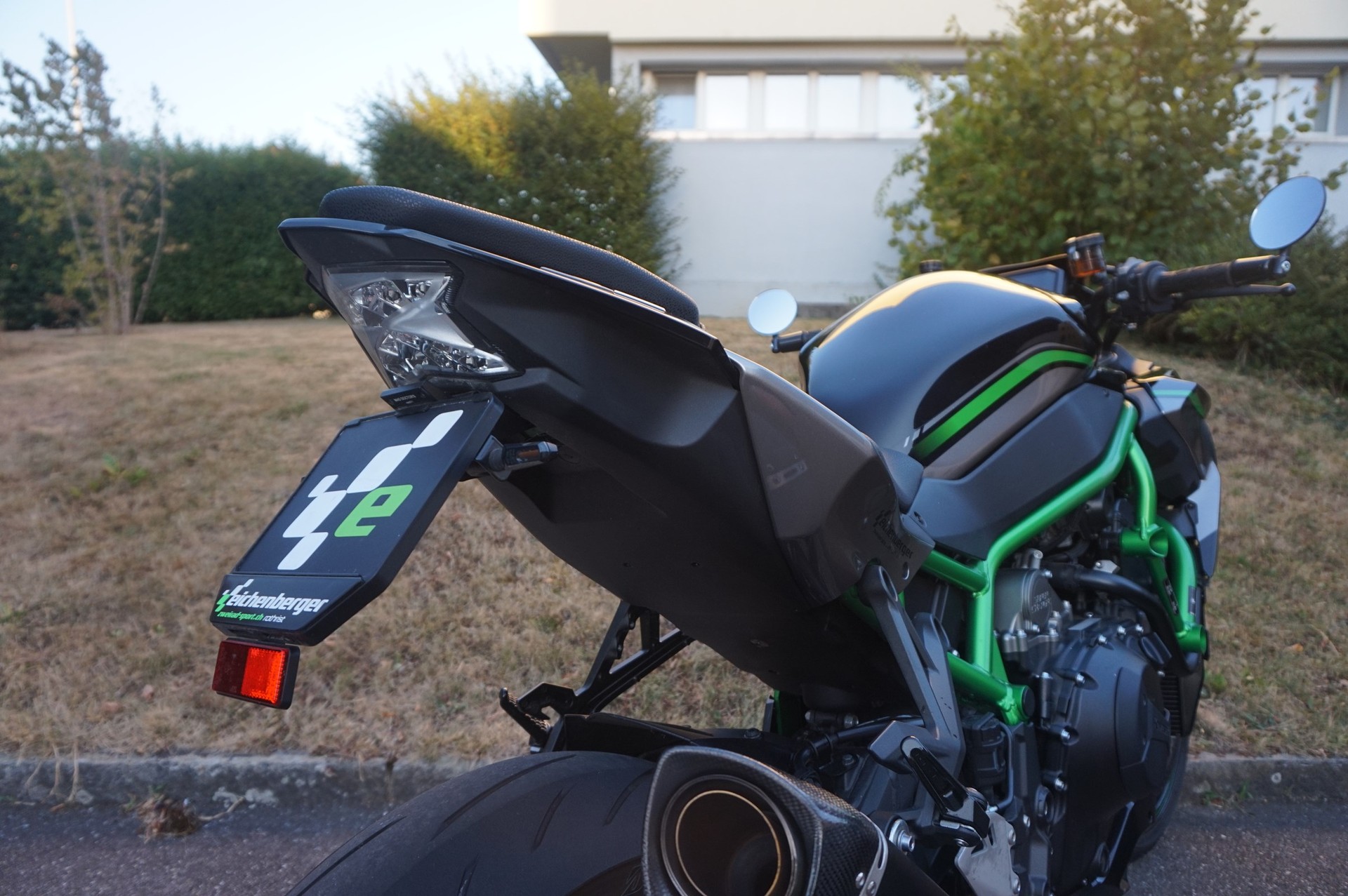 KAWASAKI Z H2 ABS mit Bodis V4-M-CA Auspuff-image-5