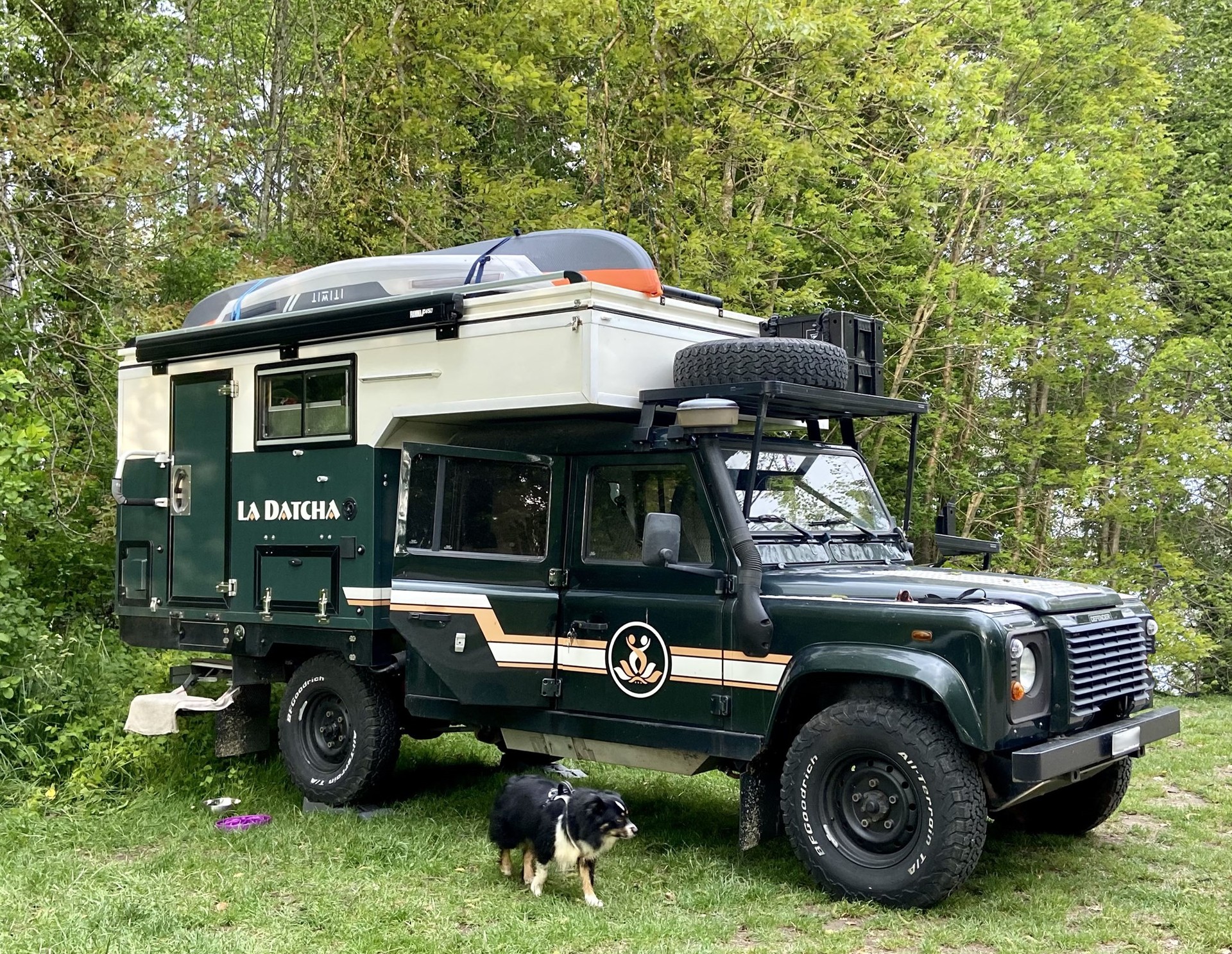 LAND ROVER Defender 130 2.5Td5 - MOTEUR REFAIT A NEUF