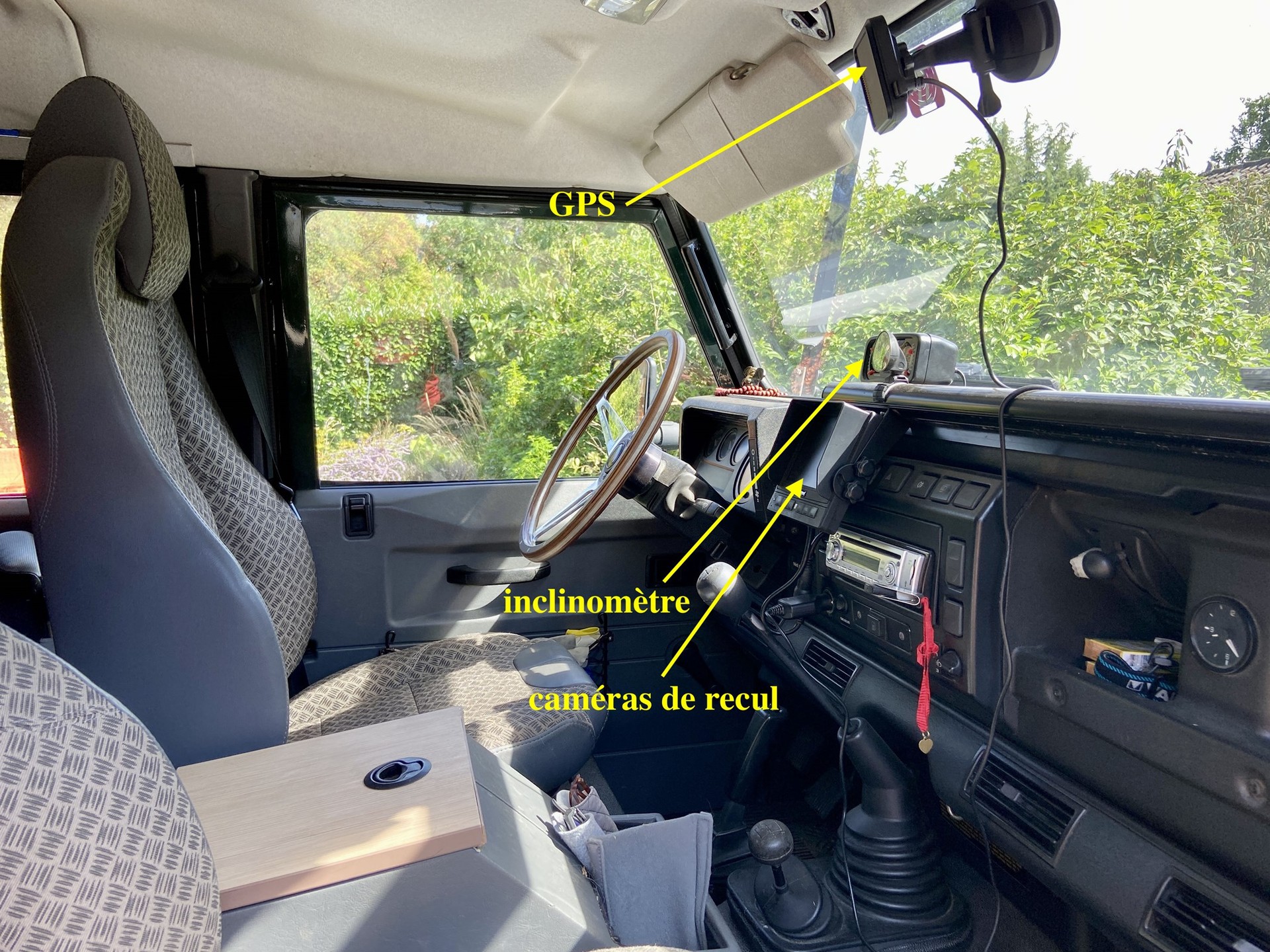 LAND ROVER Defender 130 2.5Td5 - MOTEUR REFAIT A NEUF-image-6