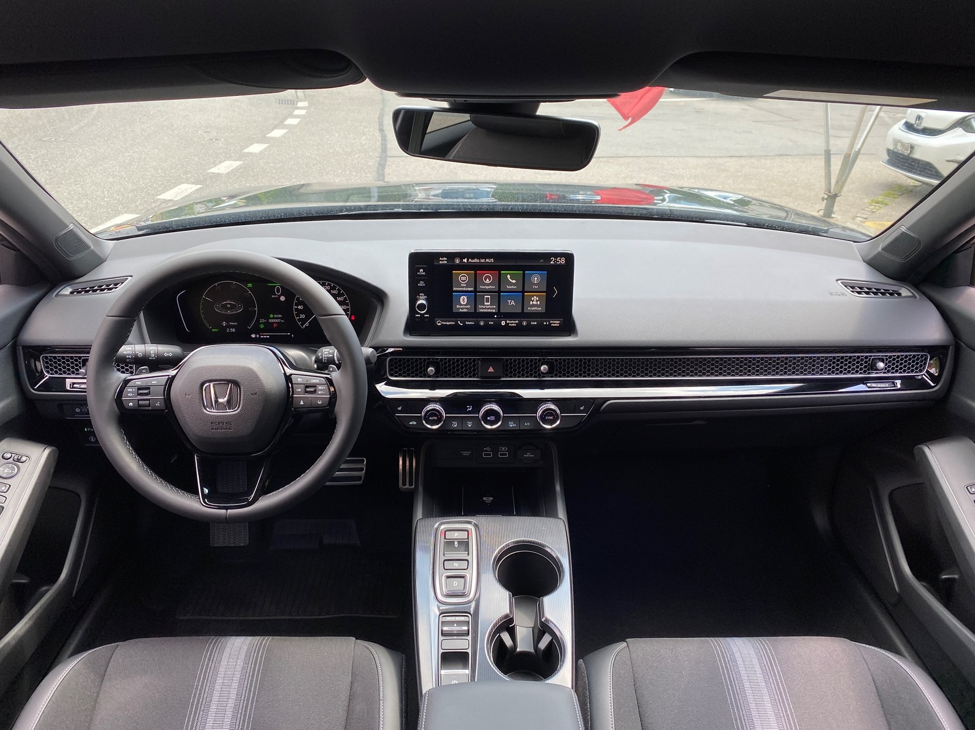 HONDA Civic 2.0 i-MMD HEV Sport-image-8