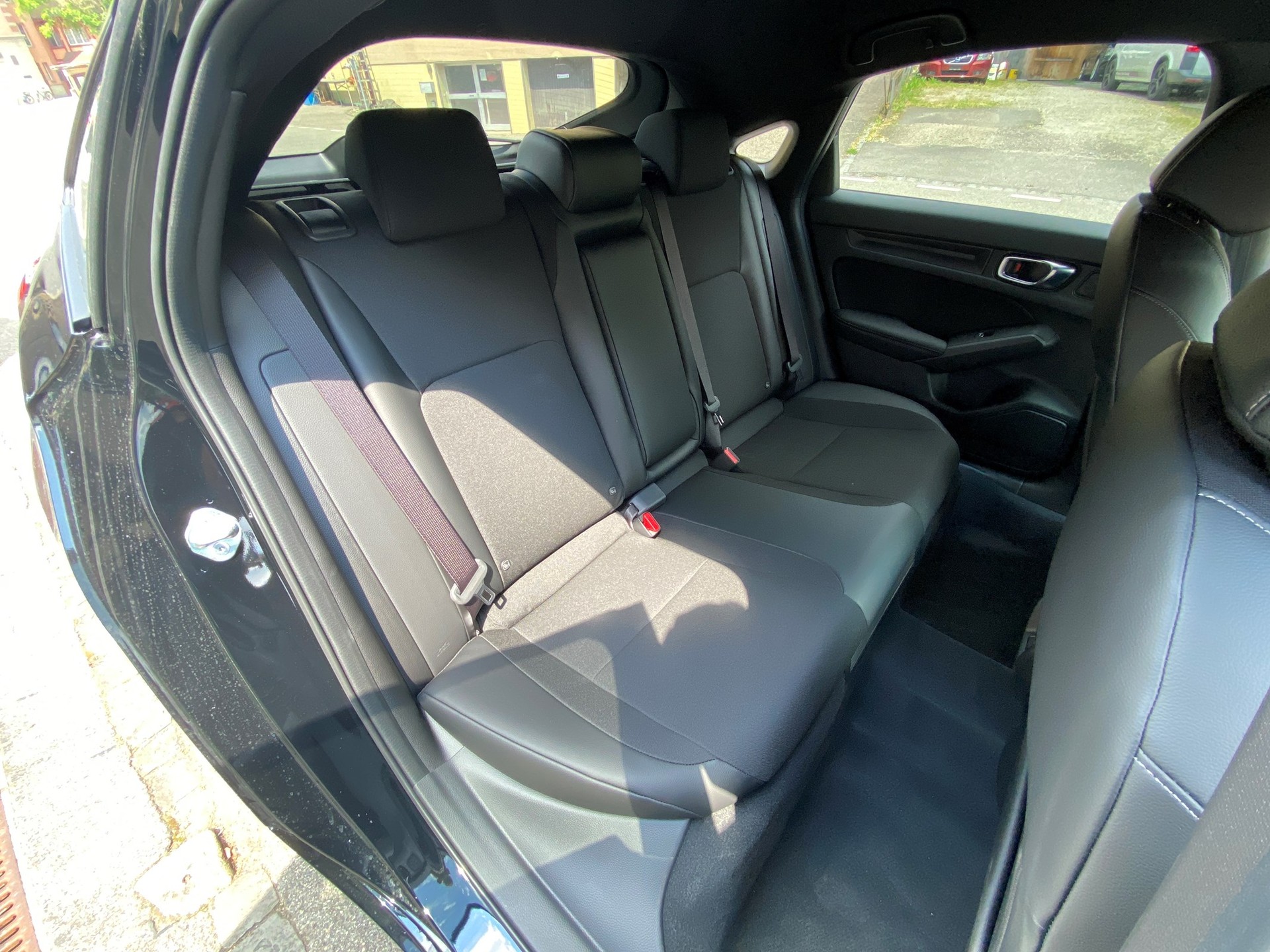 HONDA Civic 2.0 i-MMD HEV Sport-image-15