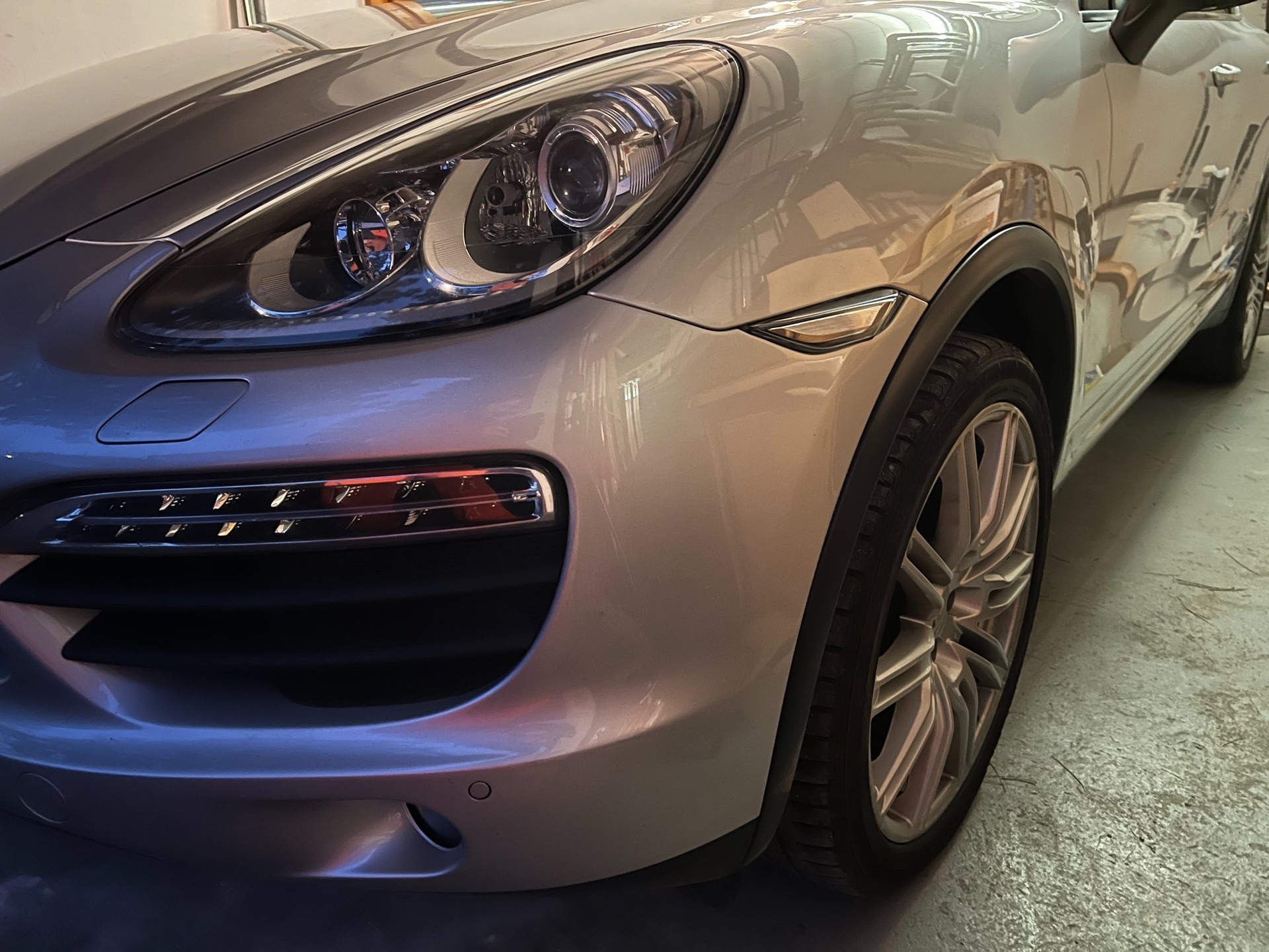 PORSCHE Cayenne S-image-13