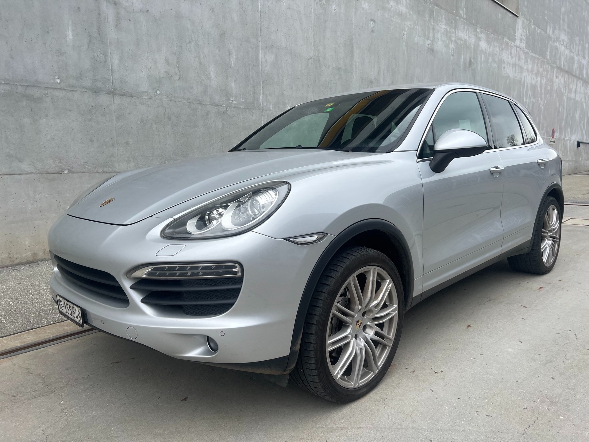 PORSCHE Cayenne S-image-6