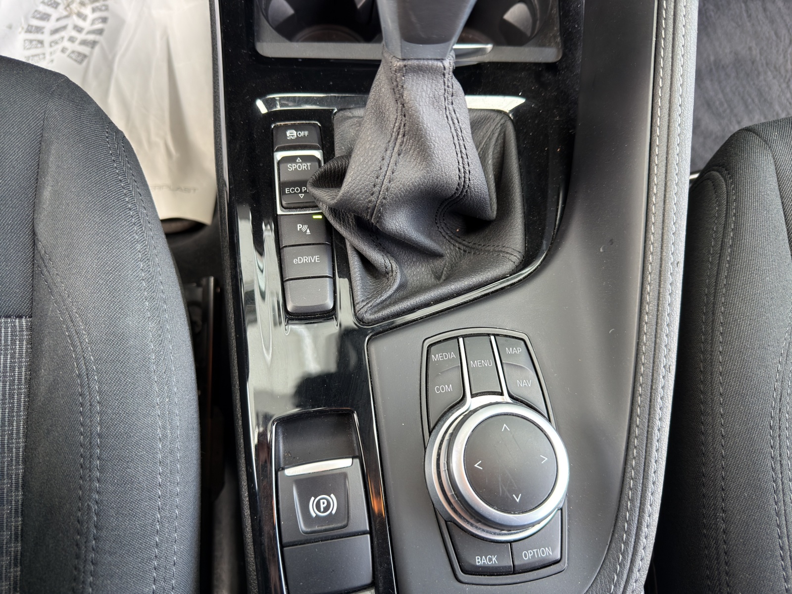 BMW X2 xDrive 25e Steptronic-image-20