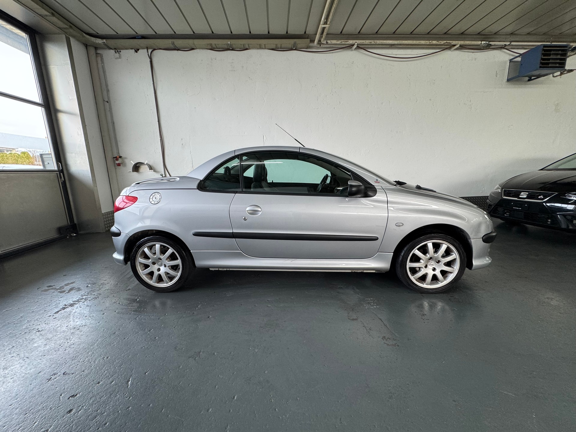 PEUGEOT 206 CC 2.0 16V-image-11