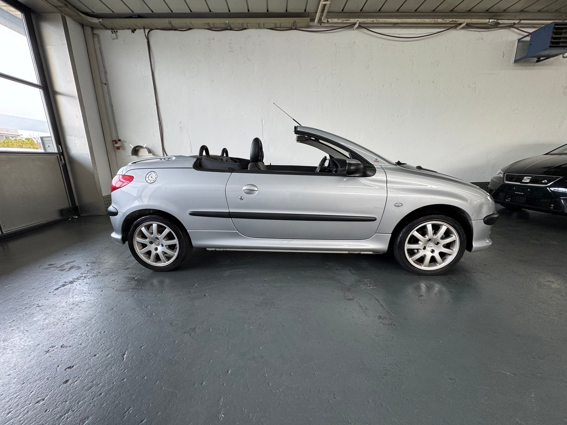 PEUGEOT 206 CC 2.0 16V-image-12