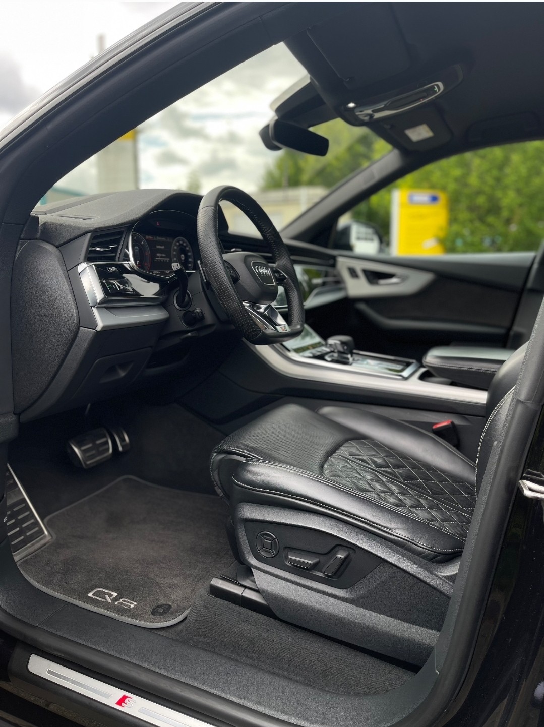 AUDI Q8 50 TDI quattro tiptronic-image-5