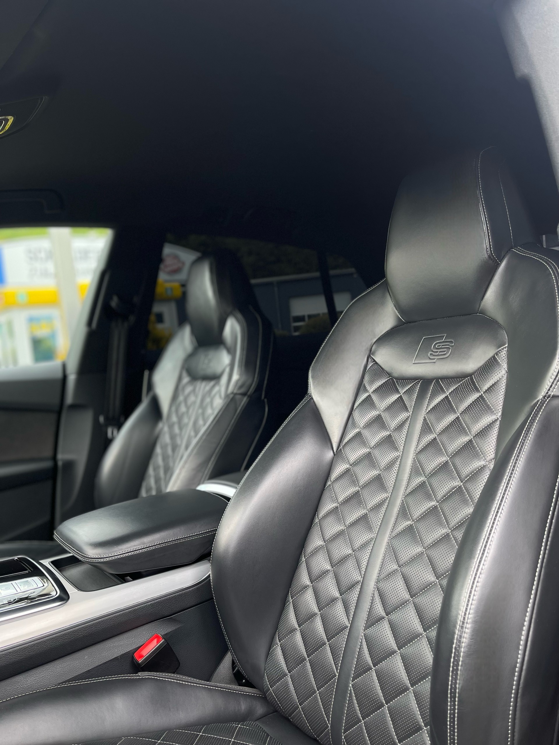 AUDI Q8 50 TDI quattro tiptronic-image-11