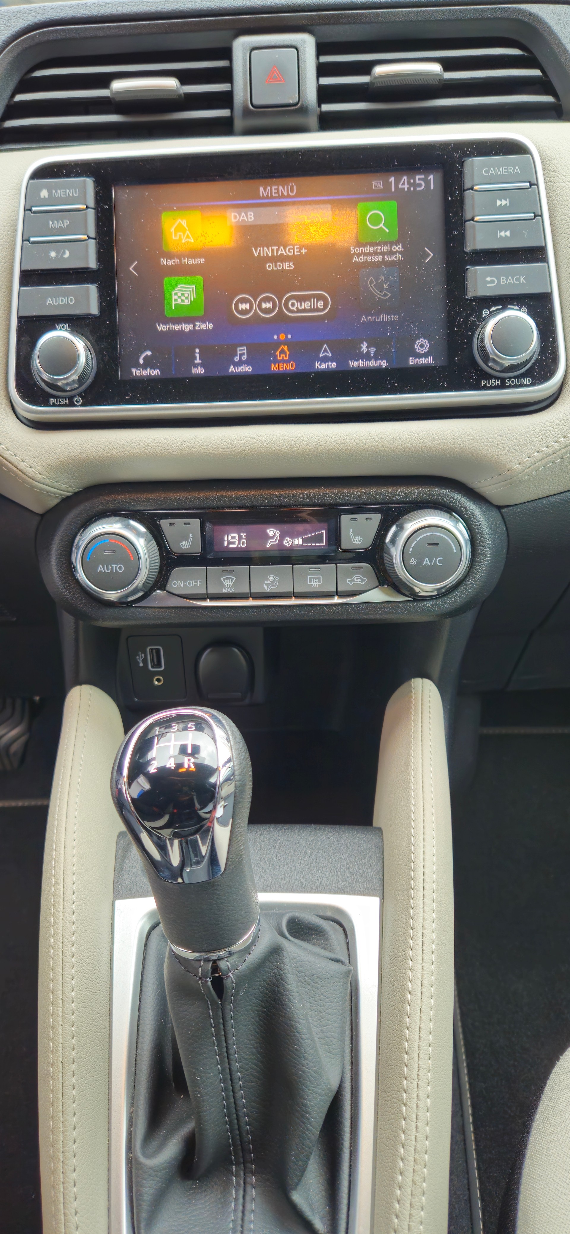 NISSAN Micra IG-T n-design-image-6