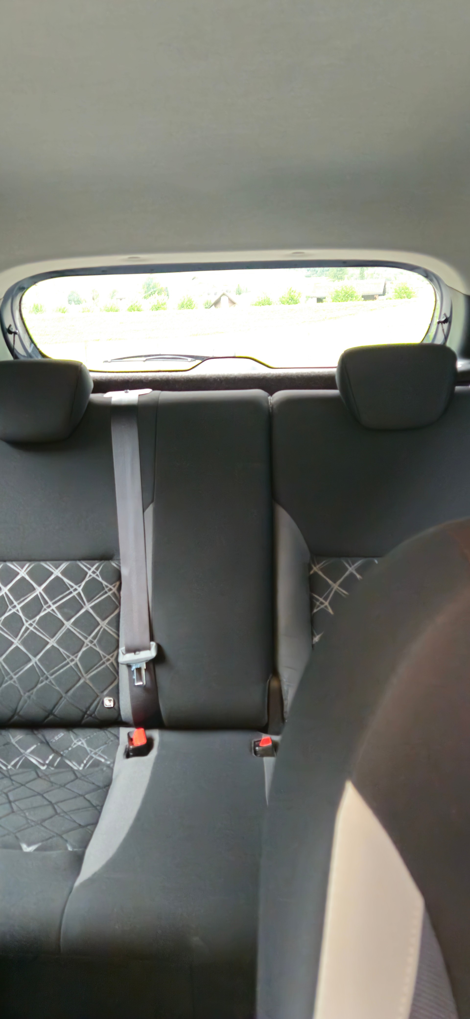 NISSAN Micra IG-T n-design-image-8