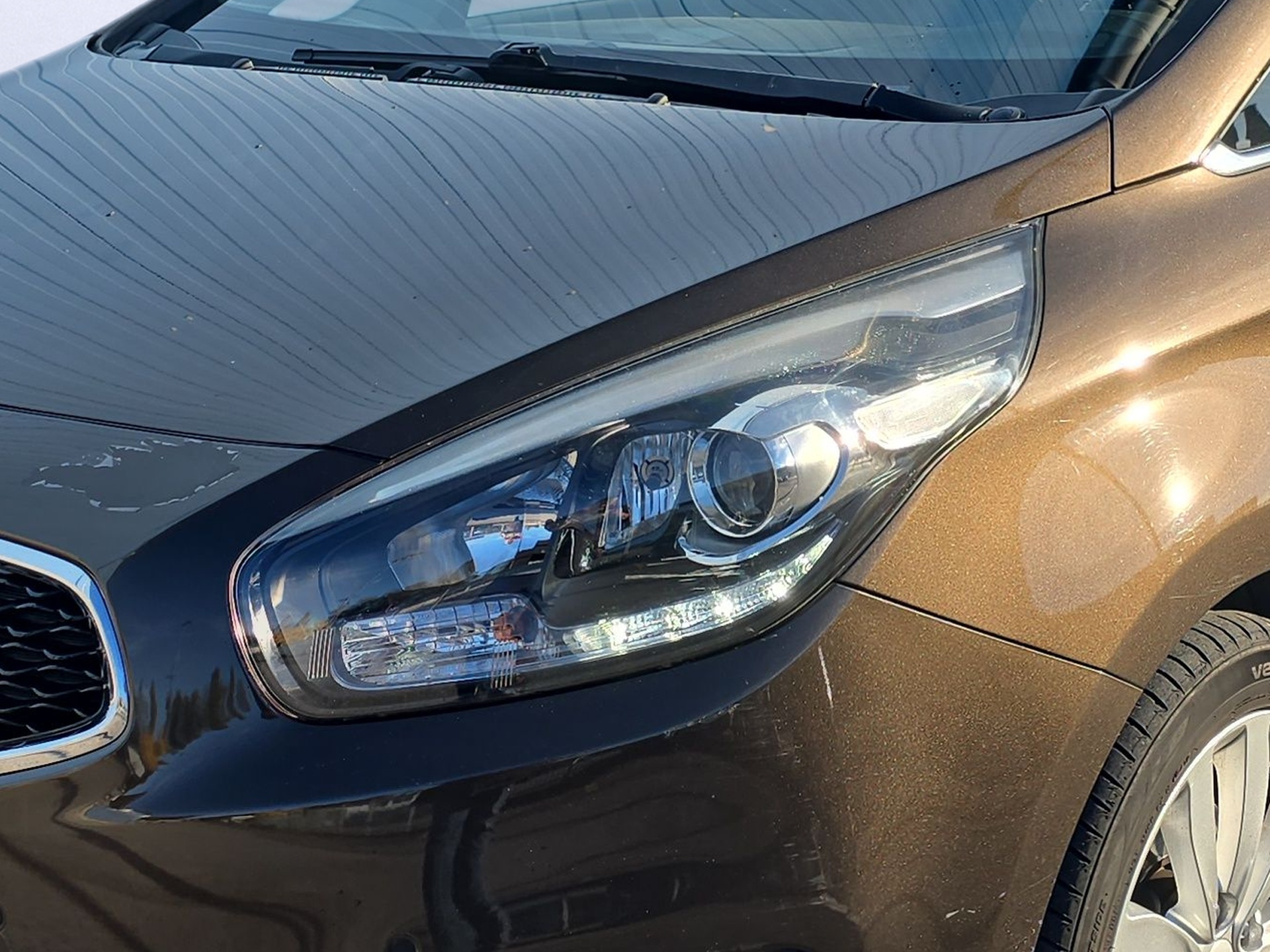 KIA Carens 1.7 CRDi Style-image-9
