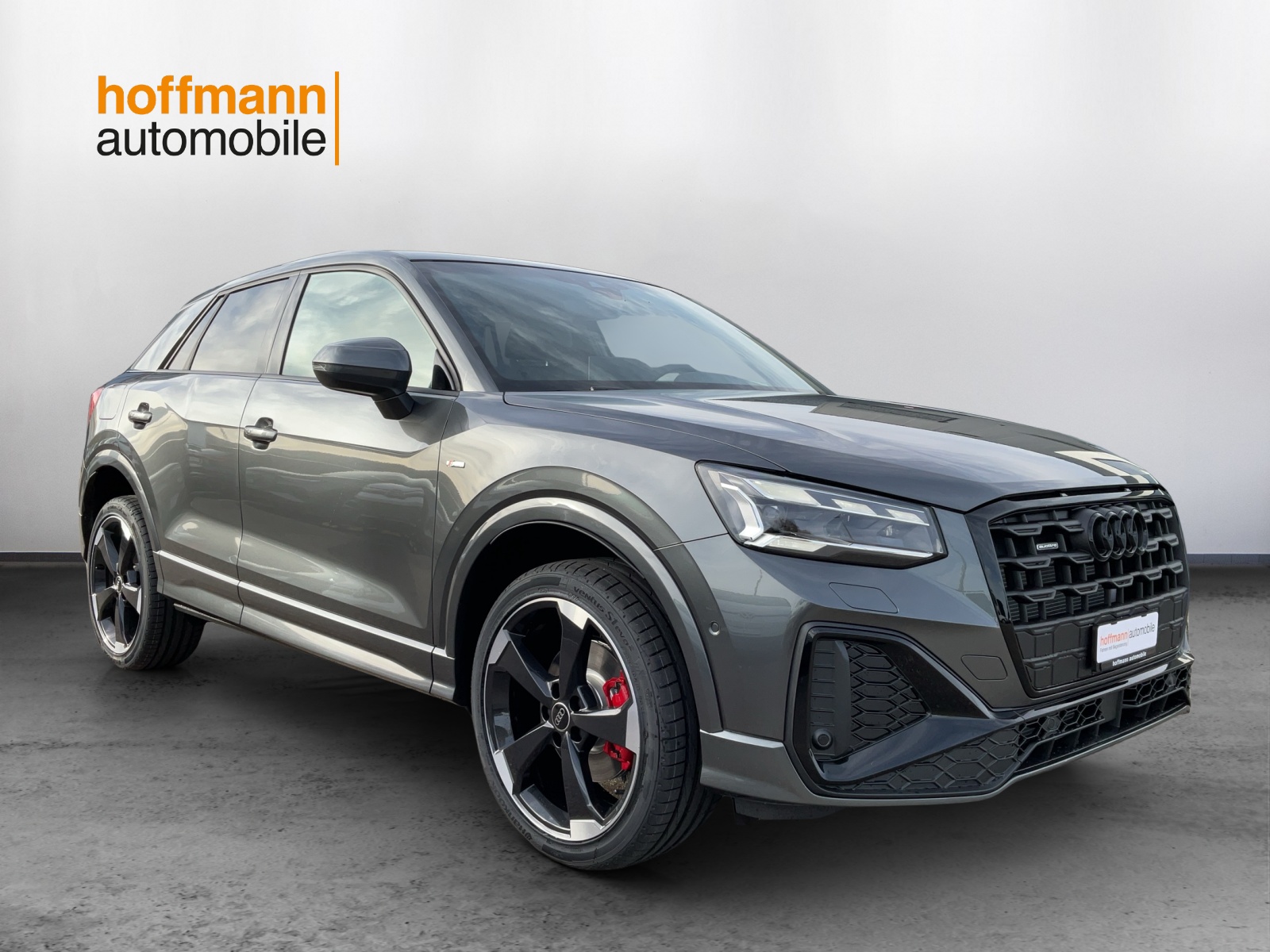 AUDI Q2 40 TFSI S line Attraction quattro S-tronic-image-2
