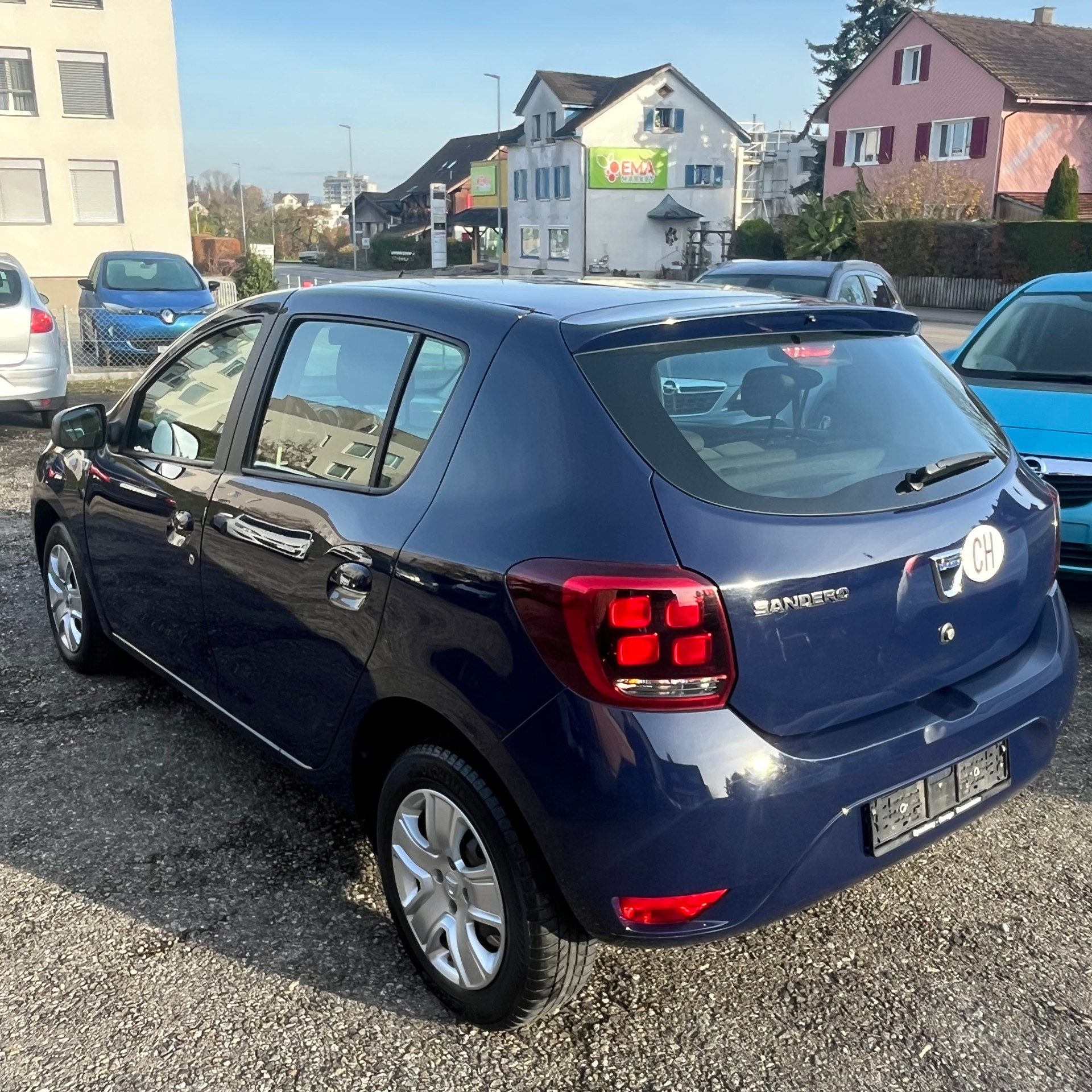 DACIA Sandero 1.0 Comfort-image-1