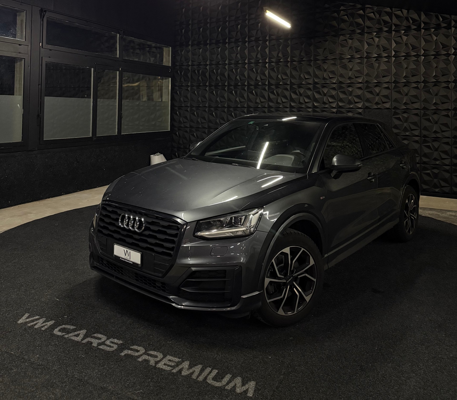 AUDI Q2 35 TFSI Design S-tronic