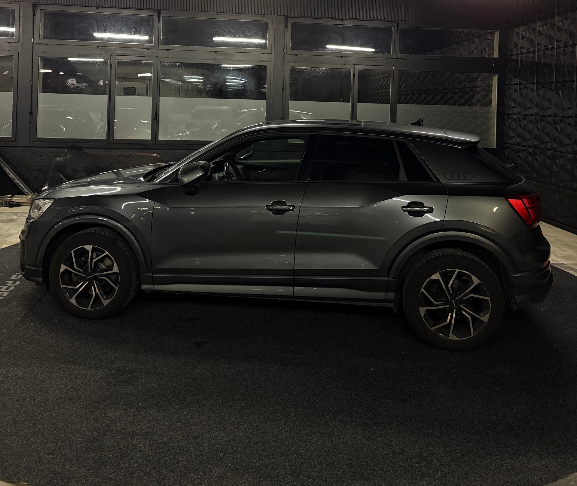 AUDI Q2 35 TFSI Design S-tronic / Visite uniquement sur RDV-image-11