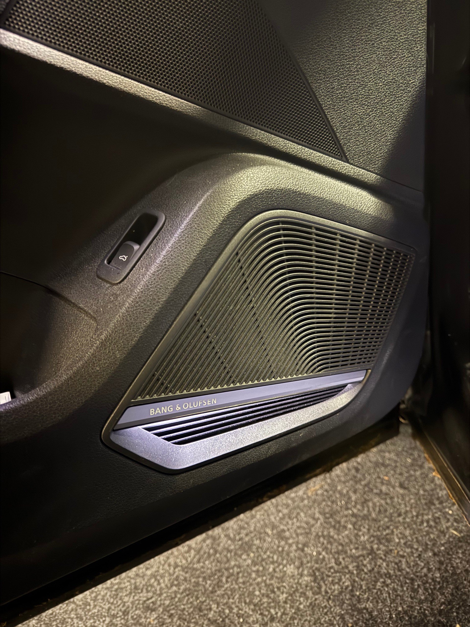 AUDI Q2 35 TFSI Design S-tronic / Visite uniquement sur RDV-image-9
