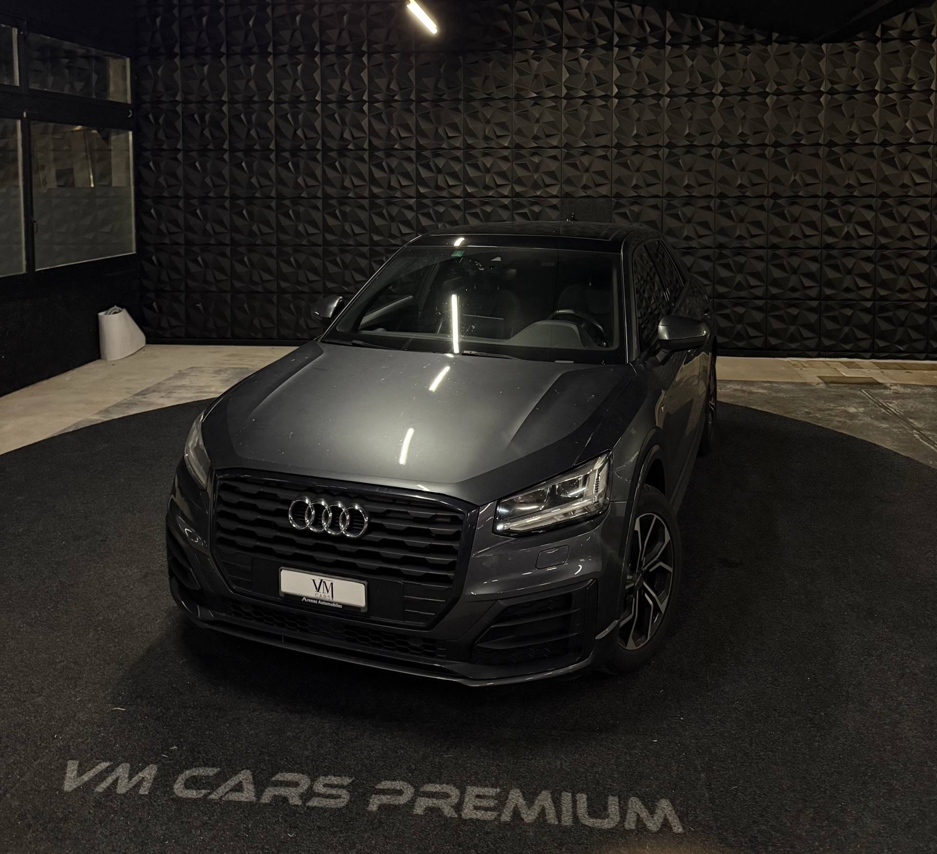 AUDI Q2 35 TFSI Design S-tronic / Visite uniquement sur RDV-image-2