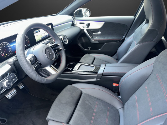 MERCEDES-BENZ A 250 e EQ Star 8G-DCT-image-5