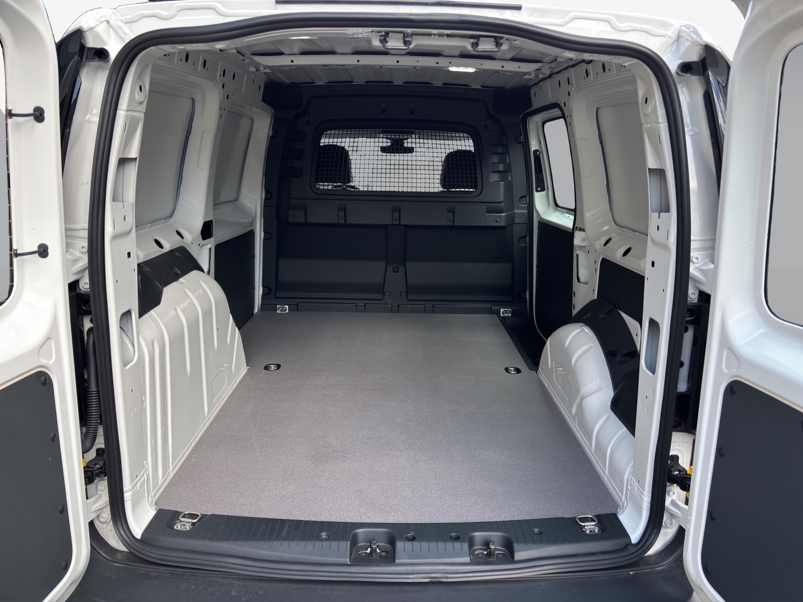 VW Caddy Cargo 1.5TSI Entry Maxi DSG-image-12