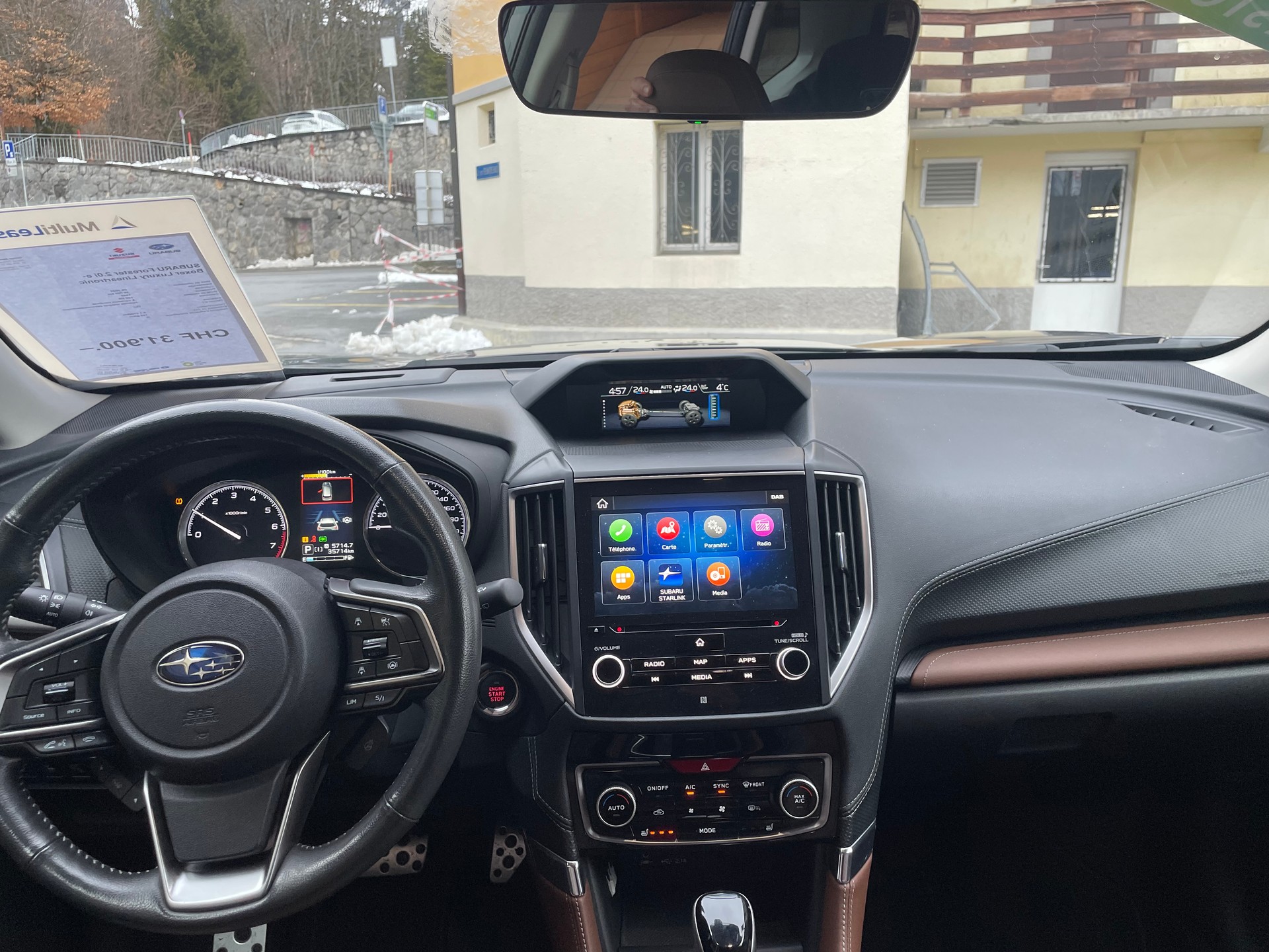 SUBARU Forester 2.0i e-Boxer Luxury Lineartronic-image-8