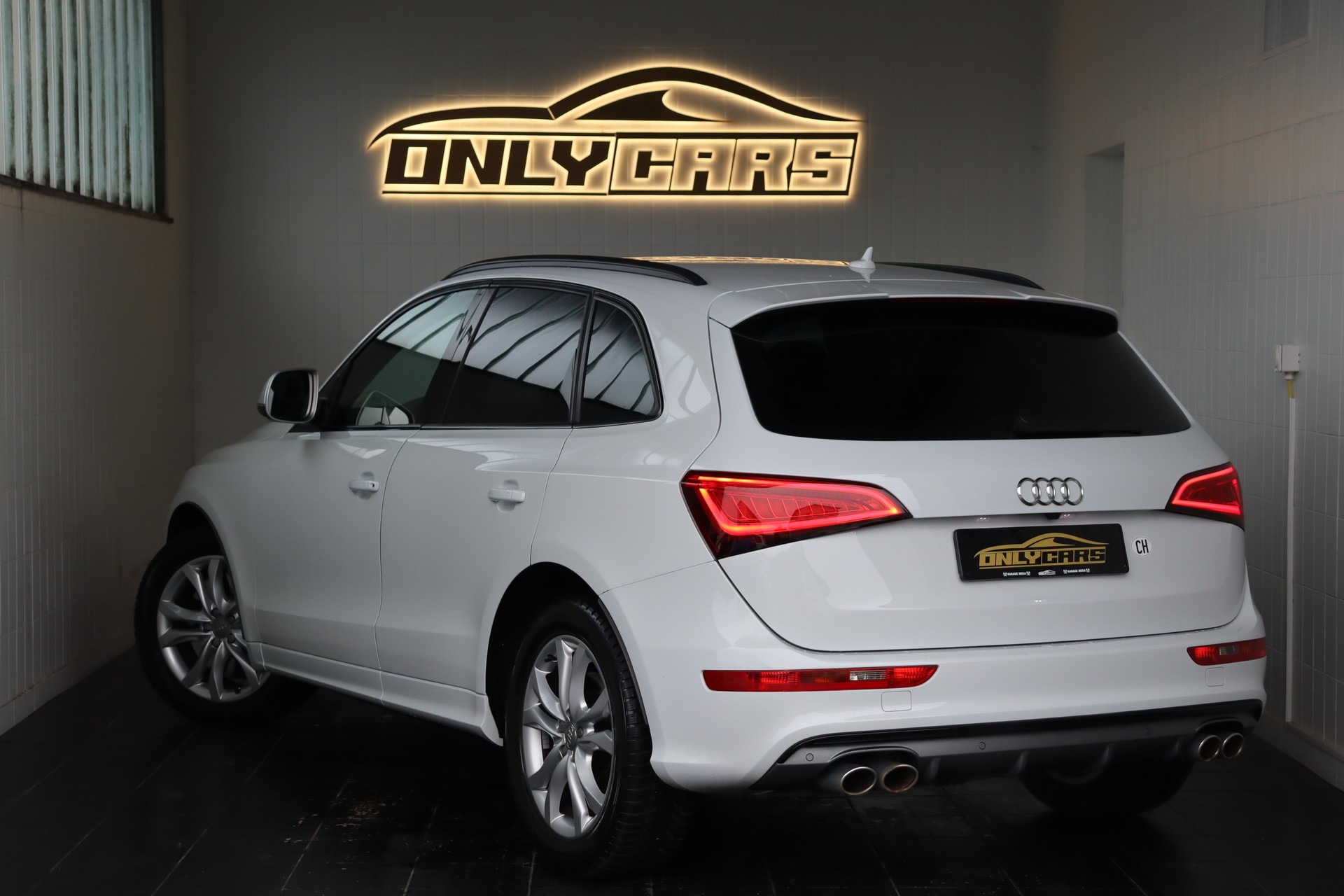 AUDI SQ5 3.0 TDI QUATTRO TIPTRONIC ** FAHRASSISTENZ-PAKET ** 8-FACH RÄDER ** SITZLÜFTUNG ** 250.- PRO MONAT OHNE ANZAHLUNG **-image-3