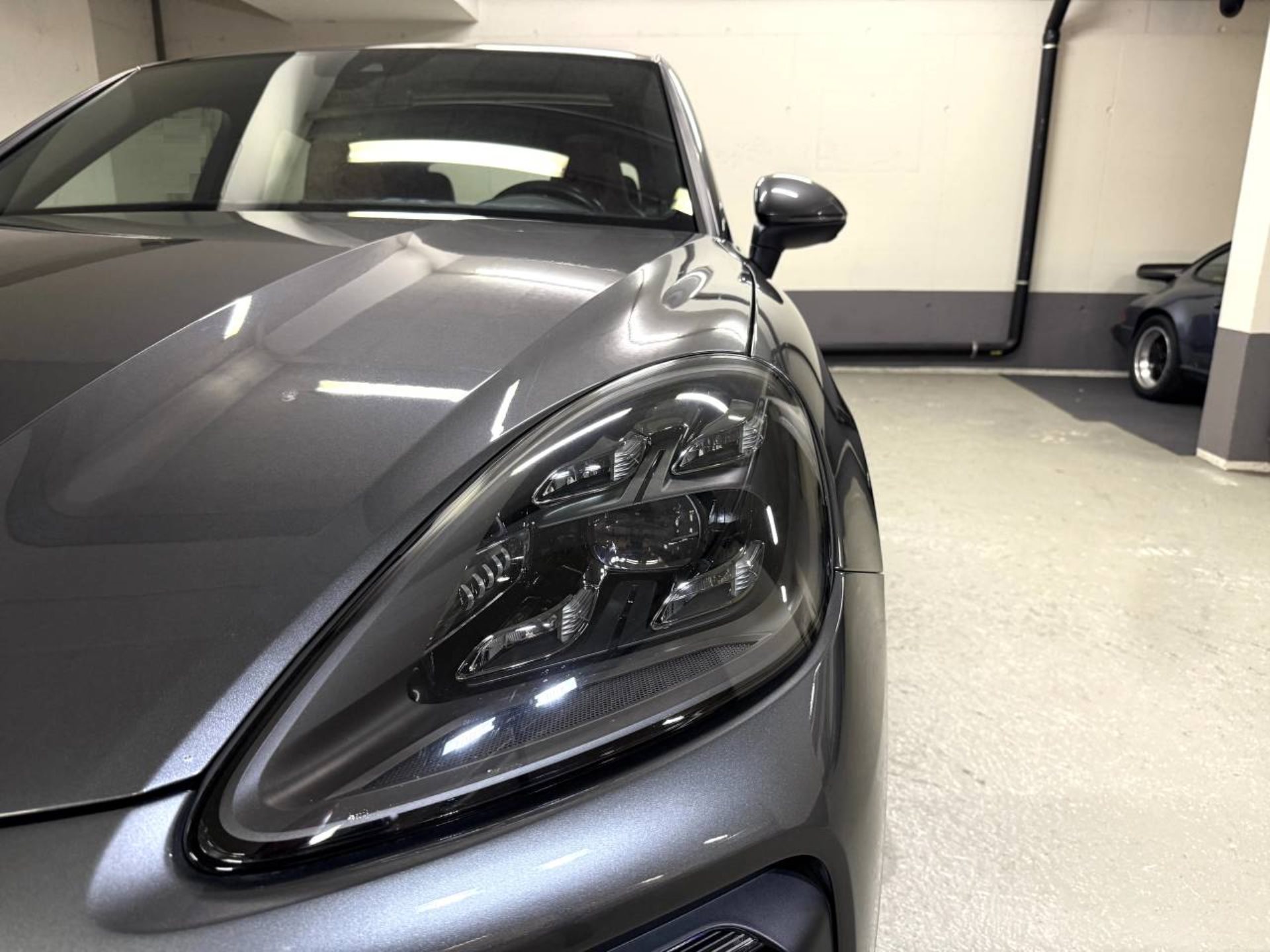 PORSCHE Cayenne Coupé (MY21)-image-21