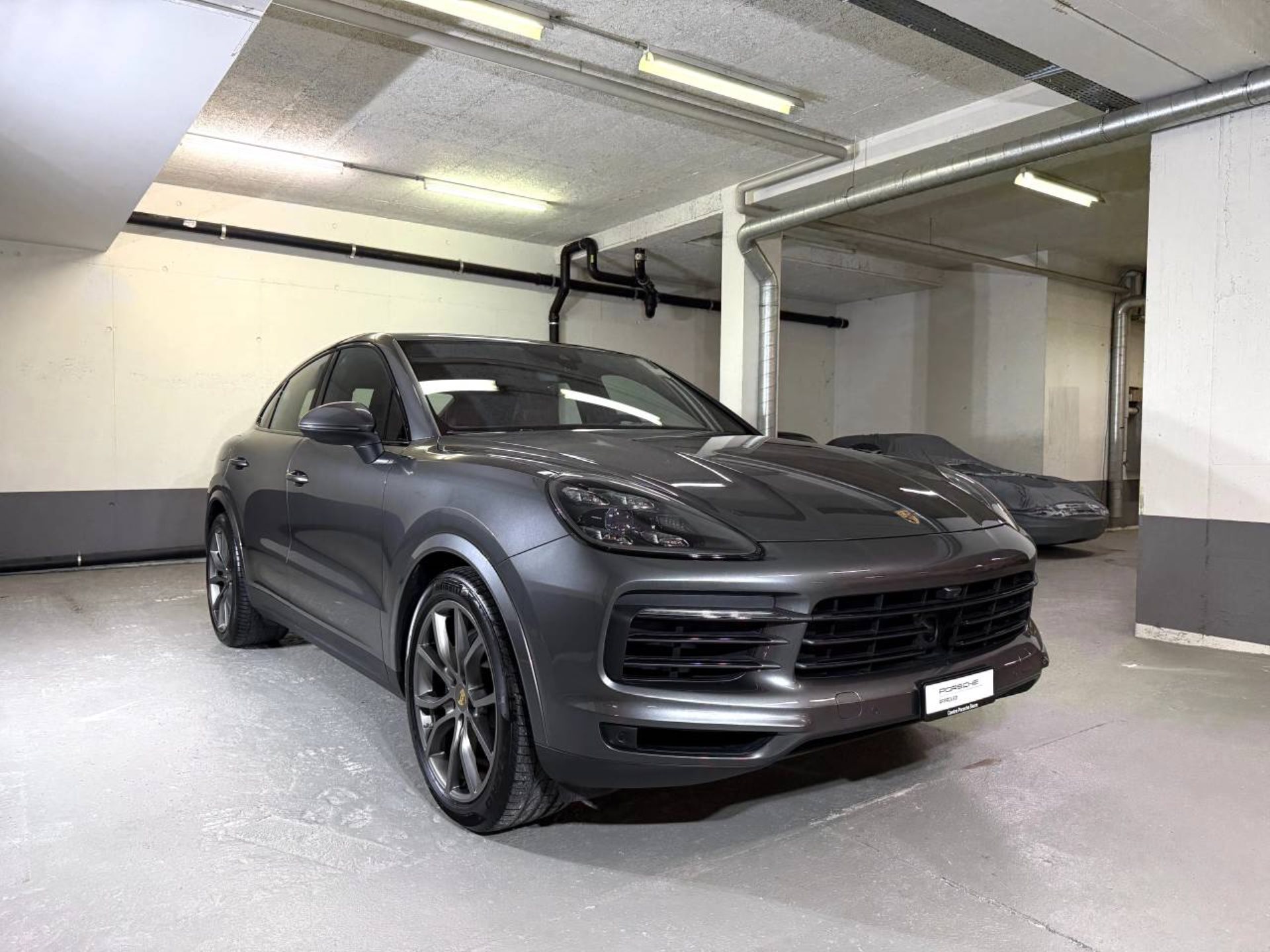 PORSCHE Cayenne Coupé (MY21)-image-7