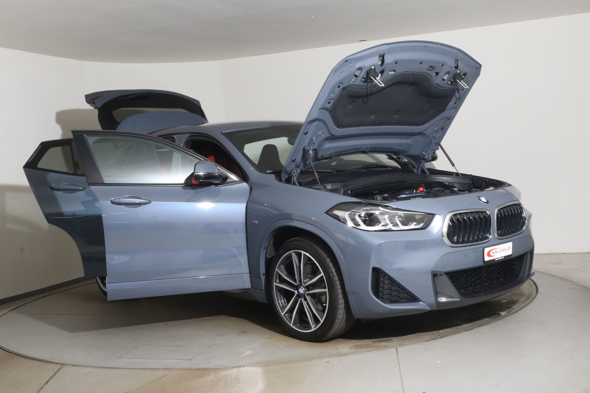 BMW X2 xDrive 25e M Sport Steptronic-image-3