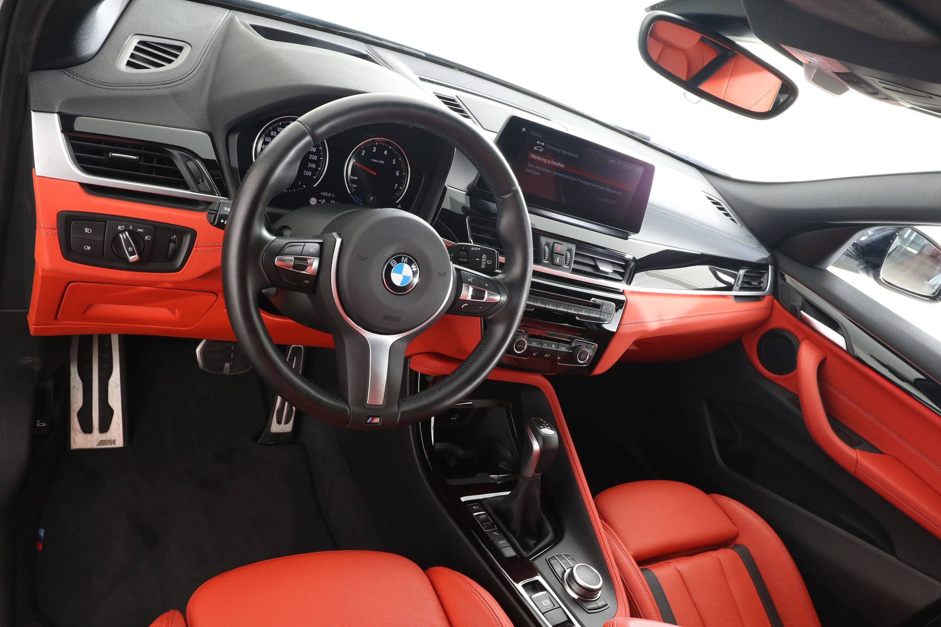 BMW X2 xDrive 25e M Sport Steptronic-image-4