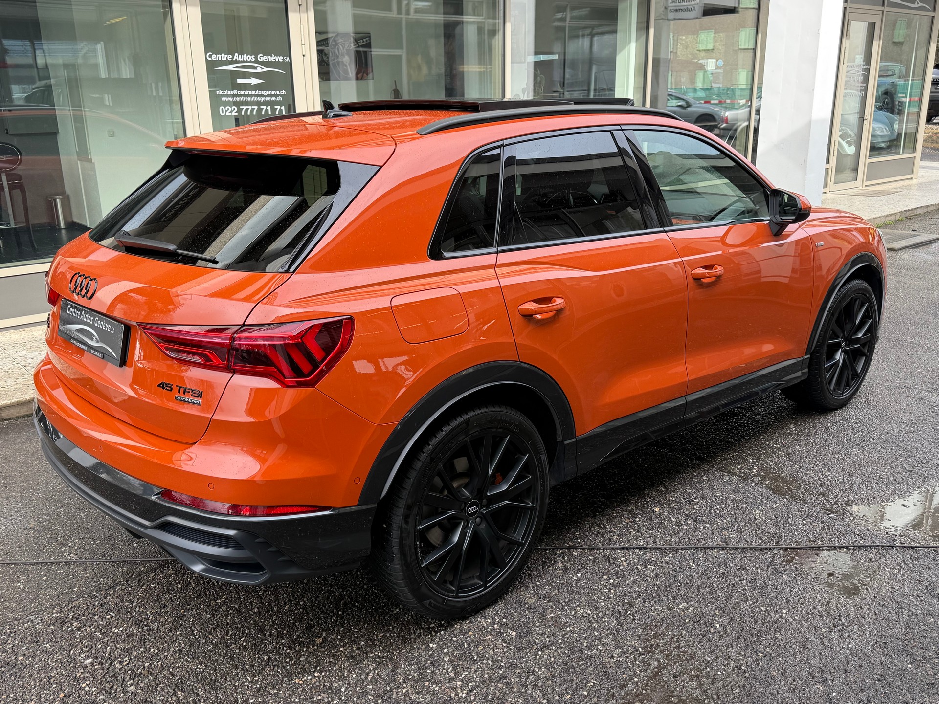 AUDI Q3 45 TFSI S line quattro S-tronic-image-5