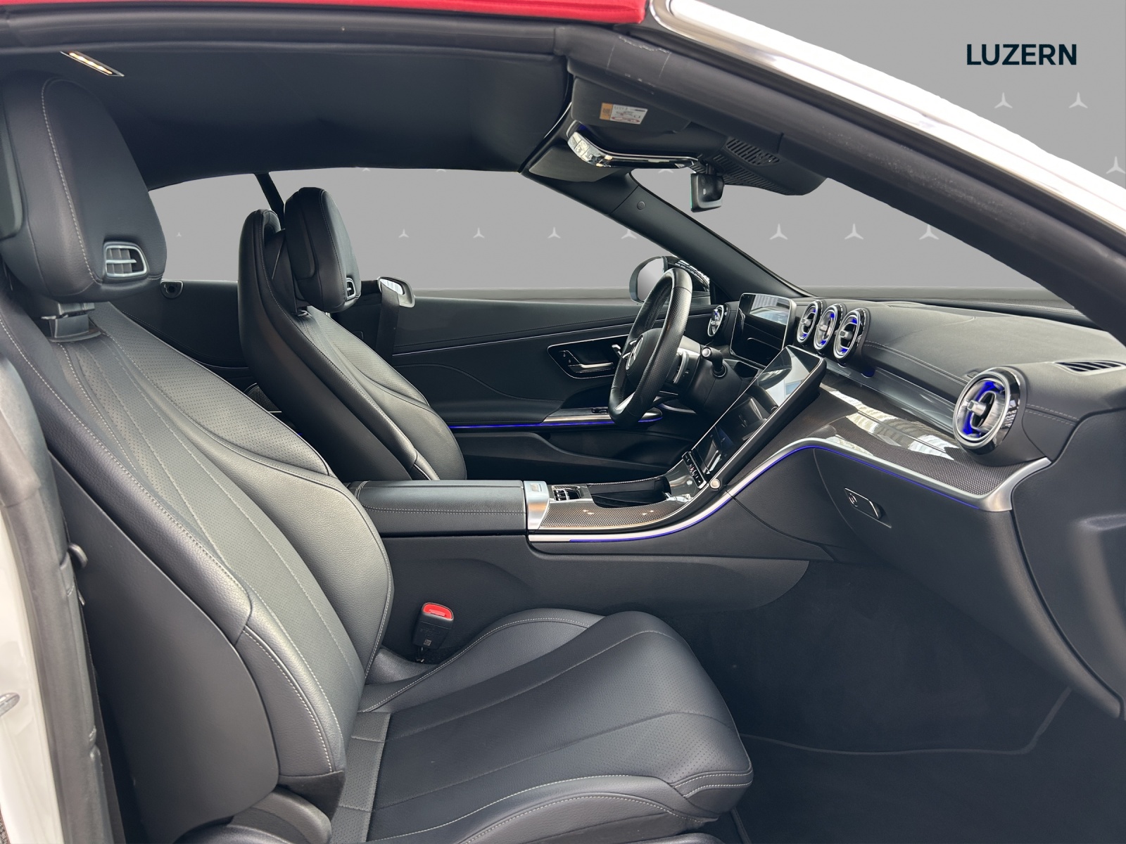 MERCEDES-BENZ CLE 450 Cabrio 4Matic 9G-Tronic-image-15