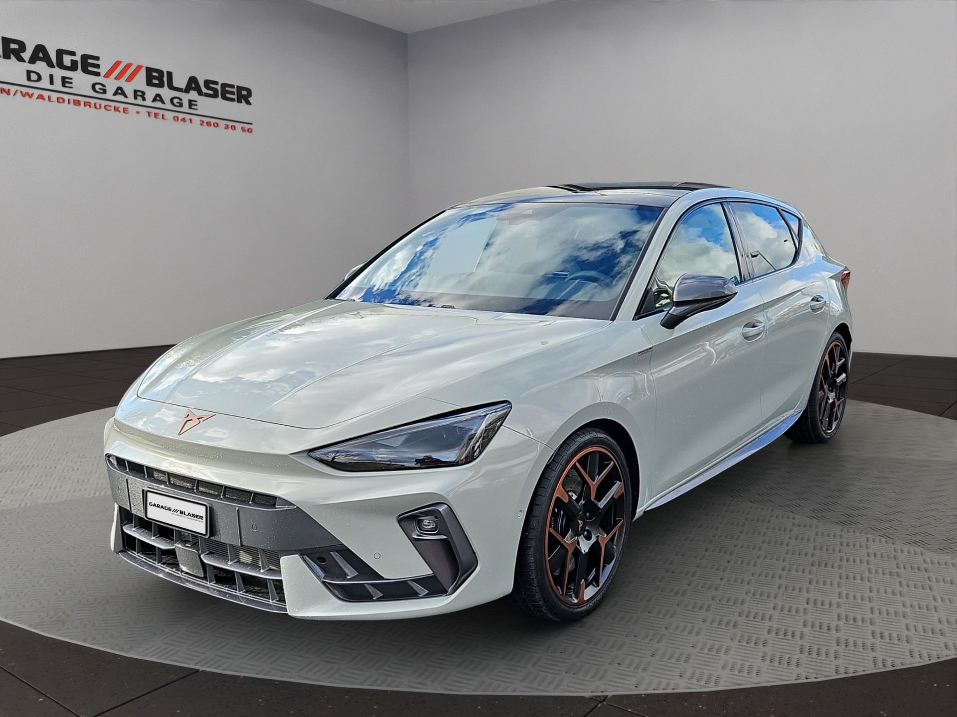 CUPRA LEON 2.0 TSI VZ DSG-image-0