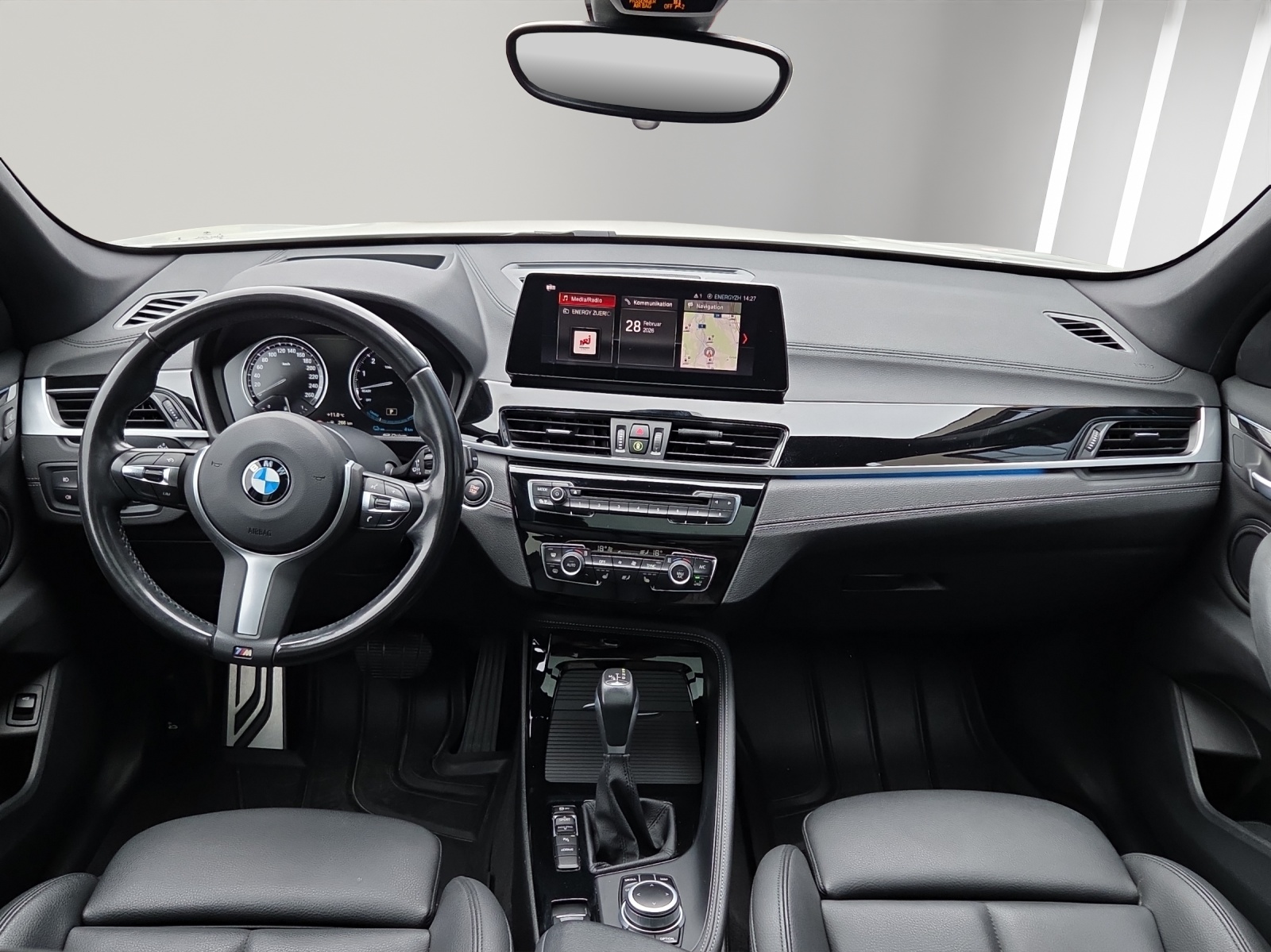 BMW X1 xDrive 25e M Sport Steptronic-image-6