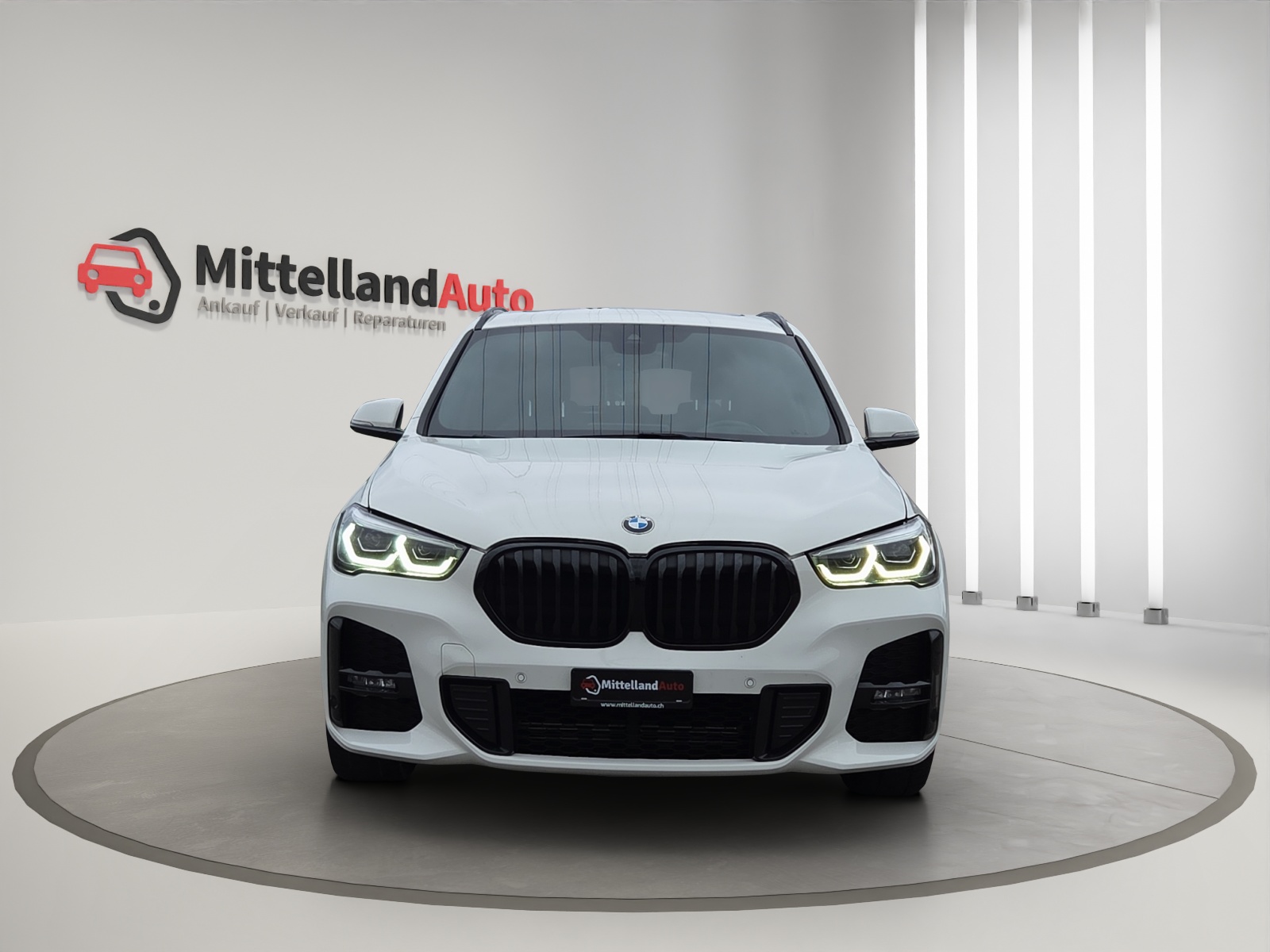 BMW X1 xDrive 25e M Sport Steptronic-image-1