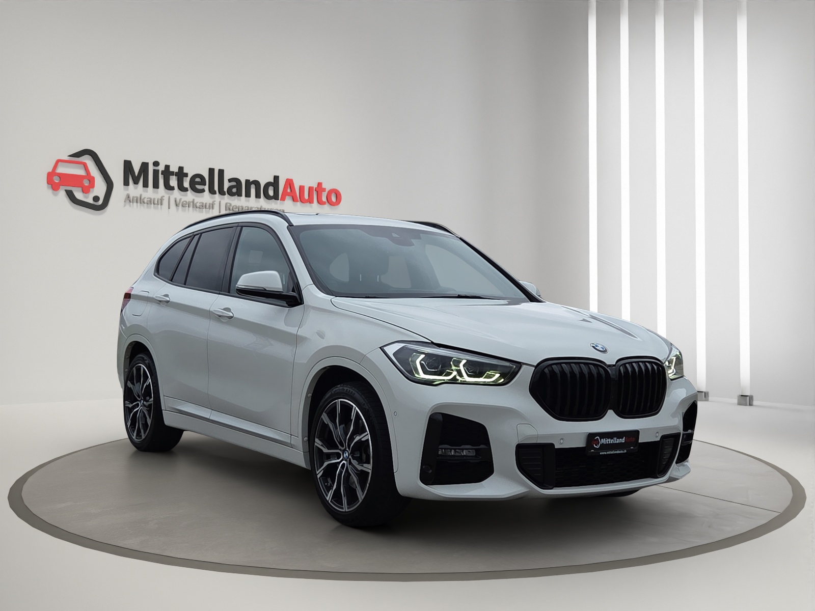 BMW X1 xDrive 25e M Sport Steptronic-image-2