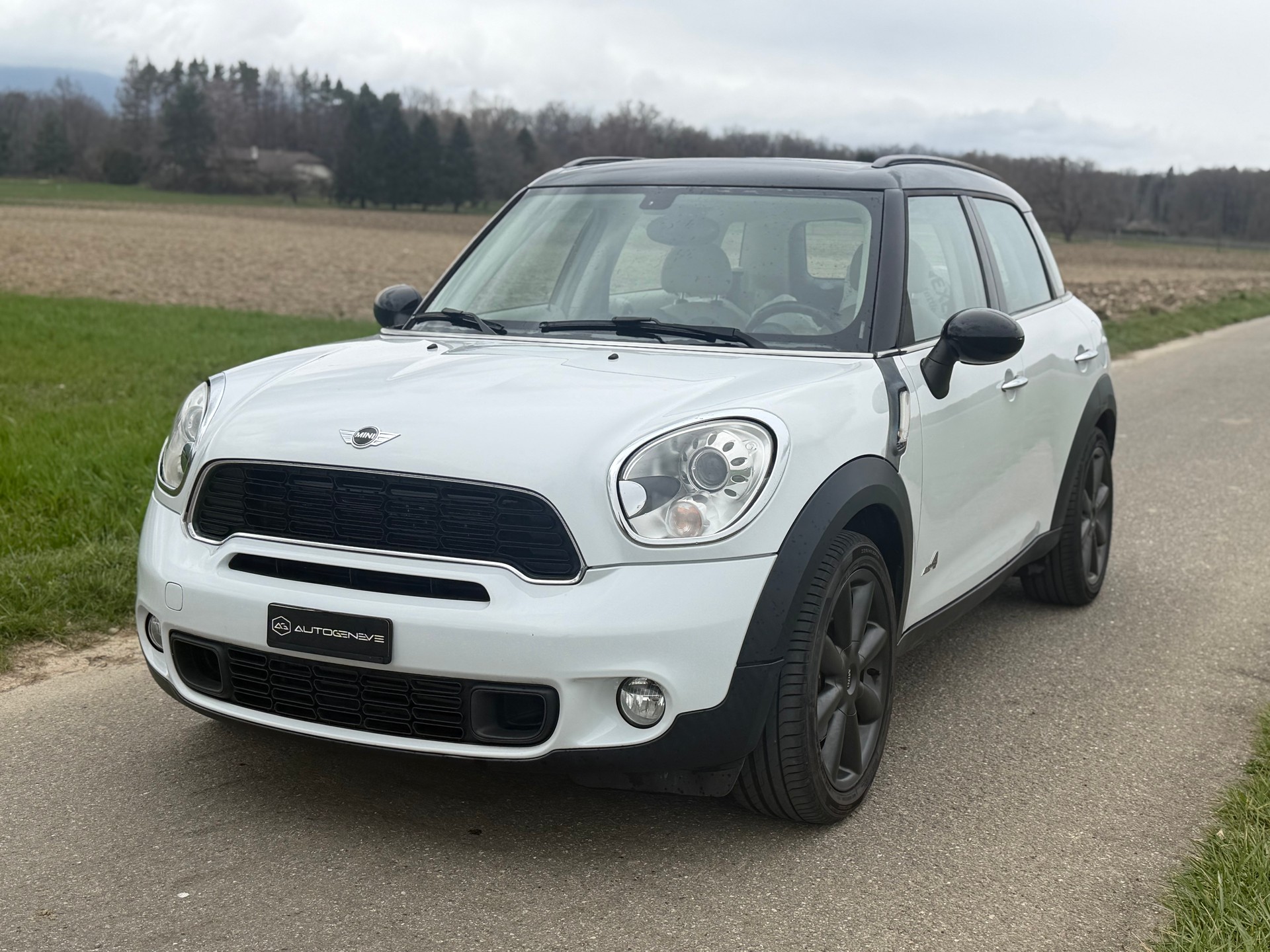 MINI Countryman Cooper S ALL4-image-3