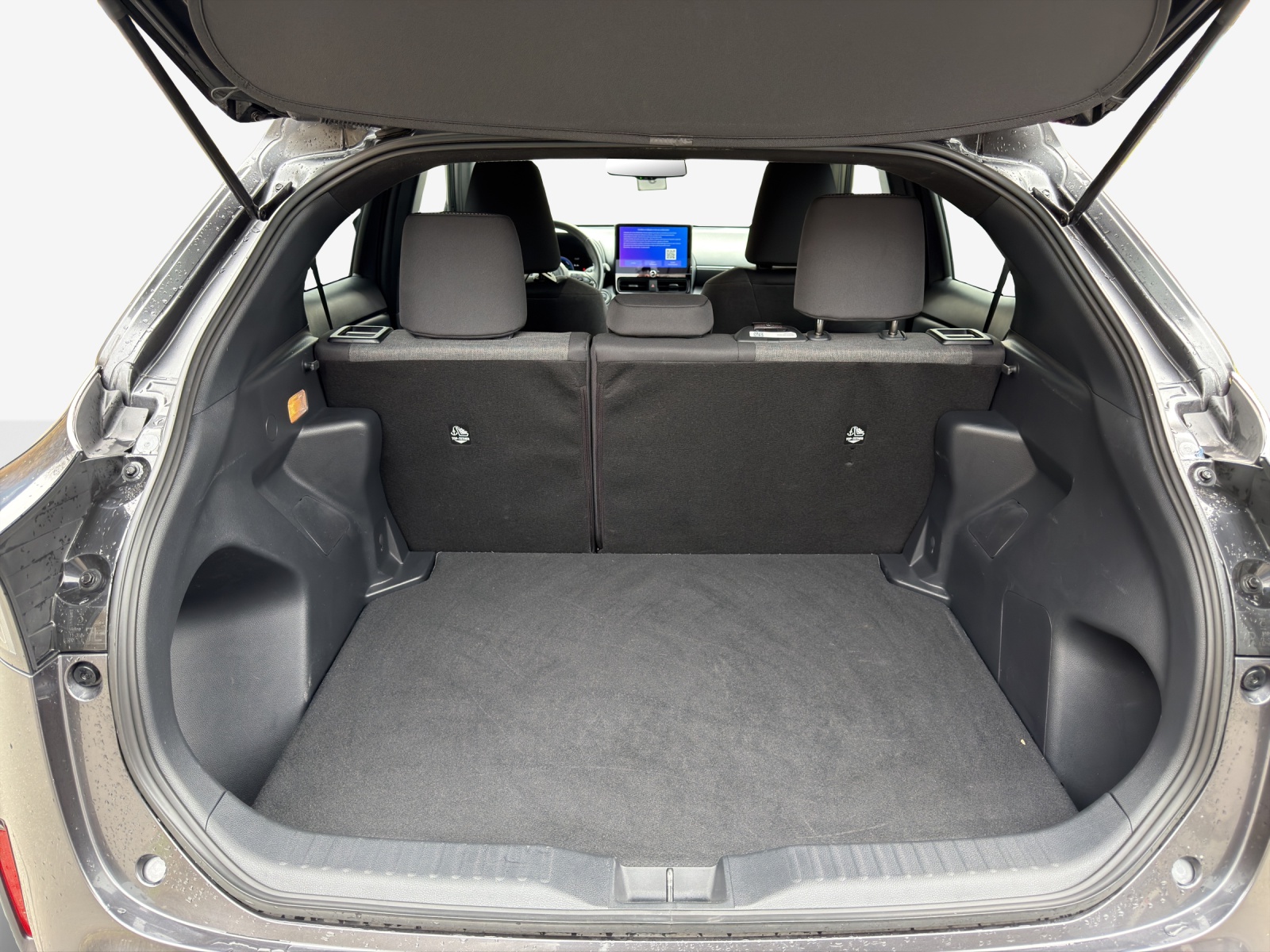 TOYOTA Yaris Cross 1.5 GR Sport e-CVT-image-12