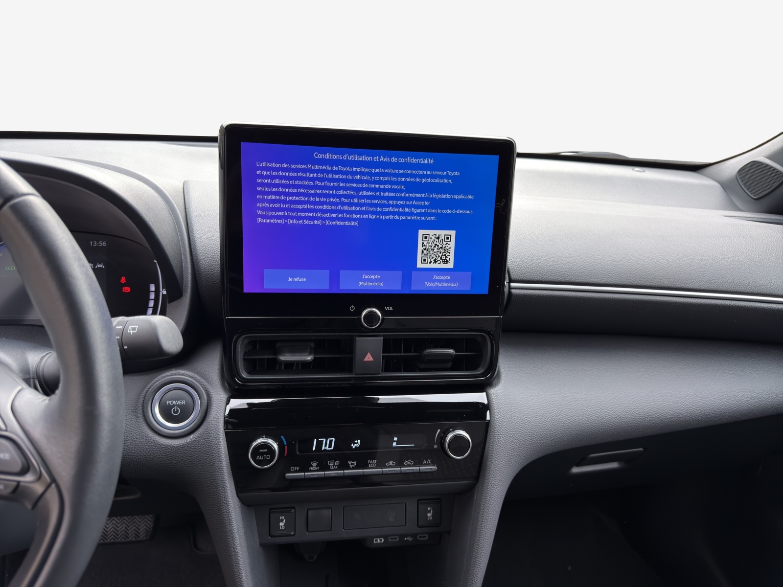 TOYOTA Yaris Cross 1.5 GR Sport e-CVT-image-10