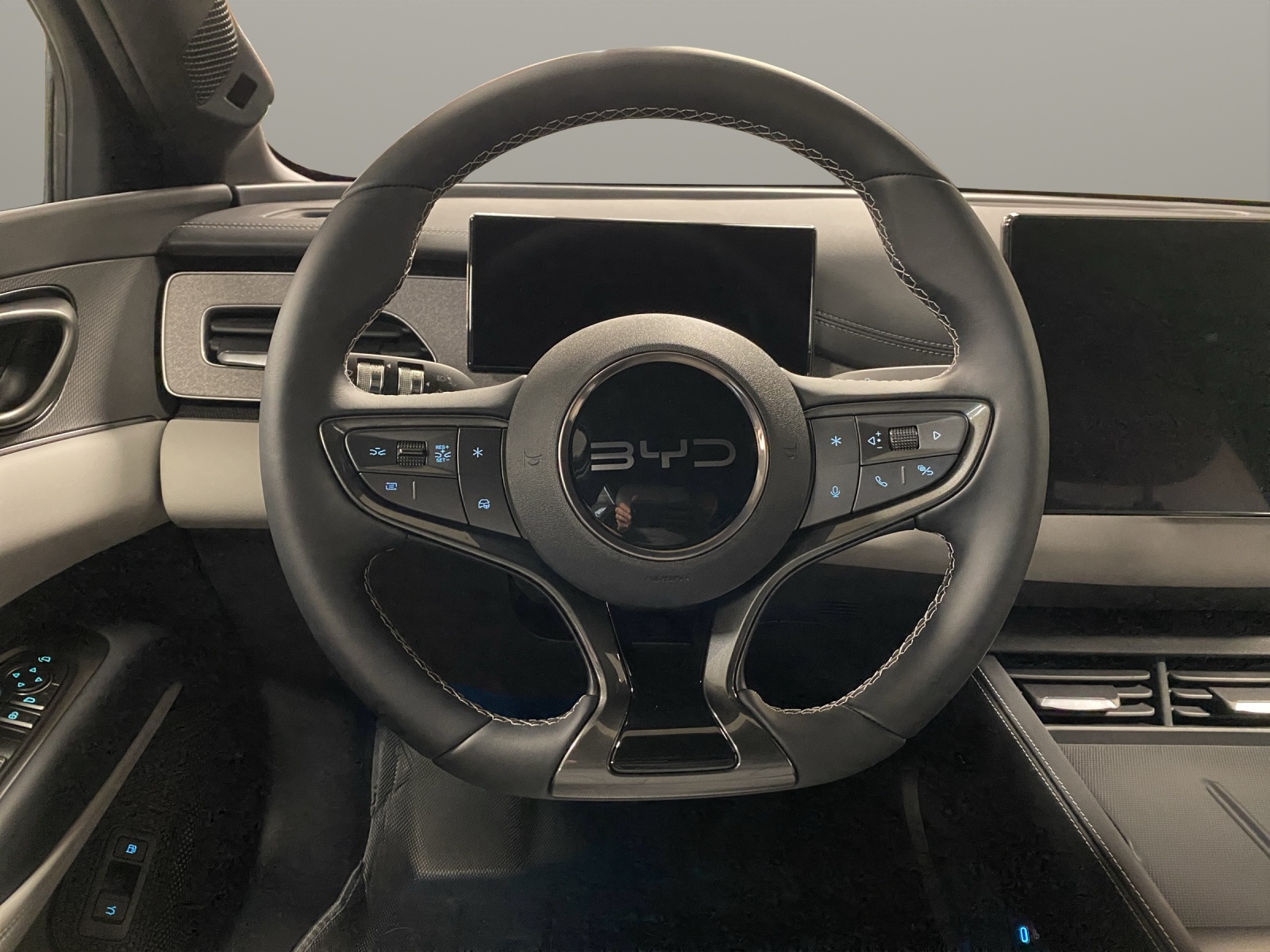 BYD Seal 6 DM-i Touring Boost-image-12