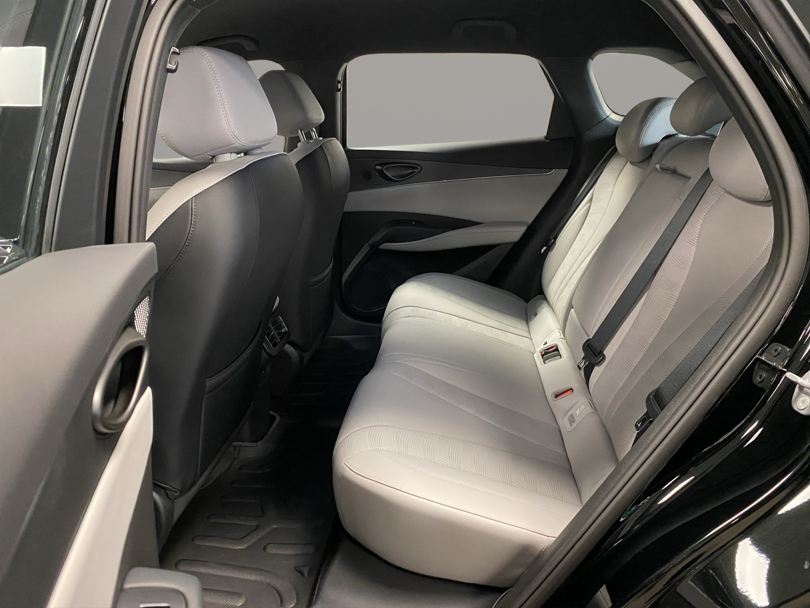BYD Seal 6 DM-i Touring Boost-image-13