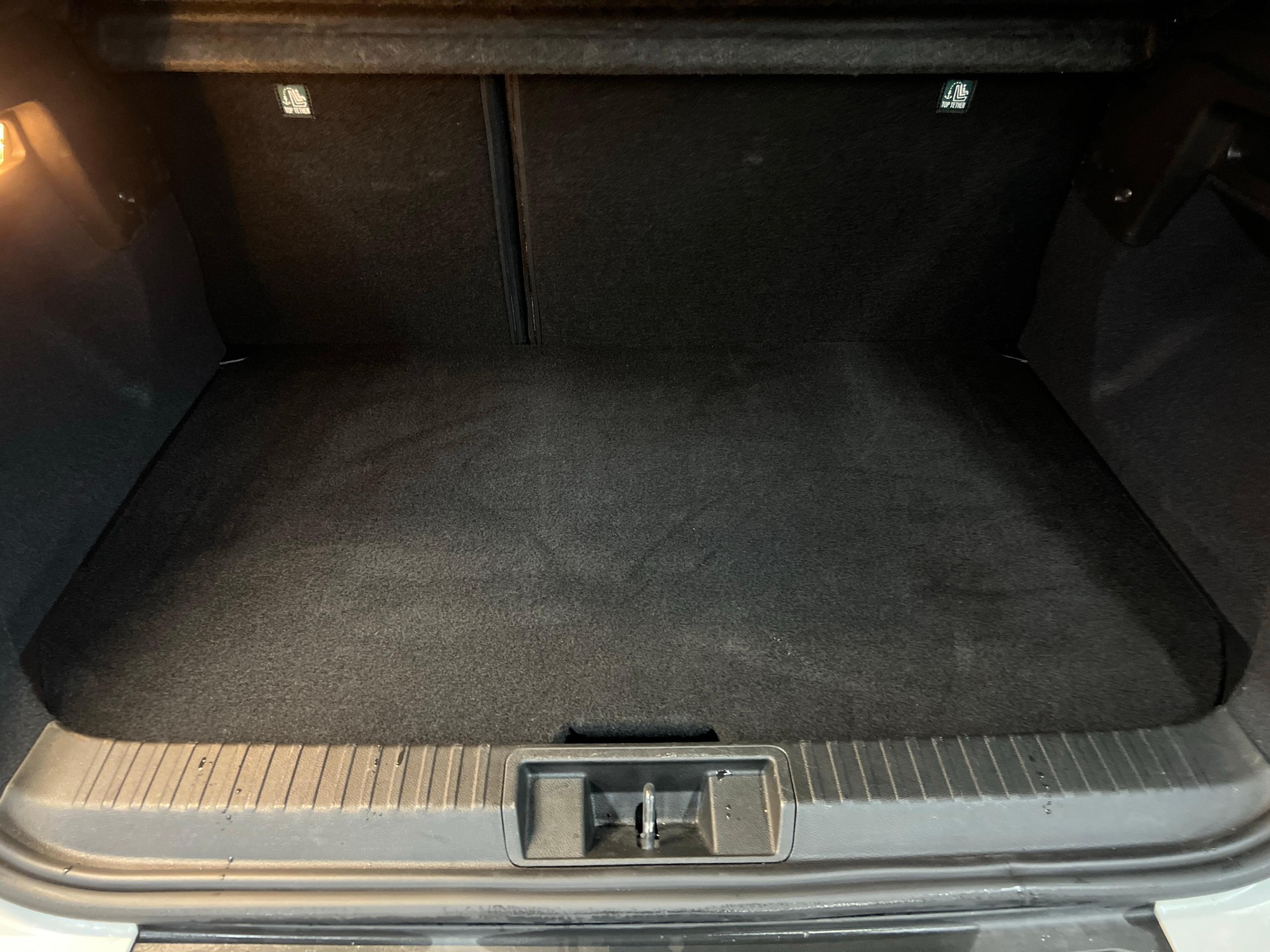 MITSUBISHI ASX 1.6 PHEV Intense-image-12
