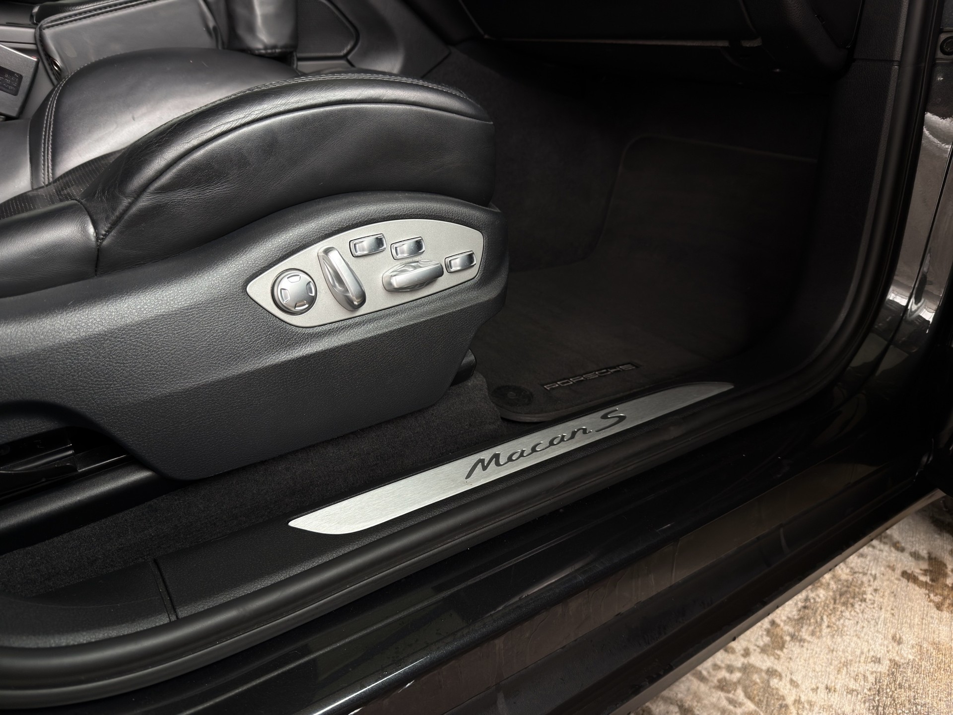 PORSCHE Macan S Diesel PDK-image-13