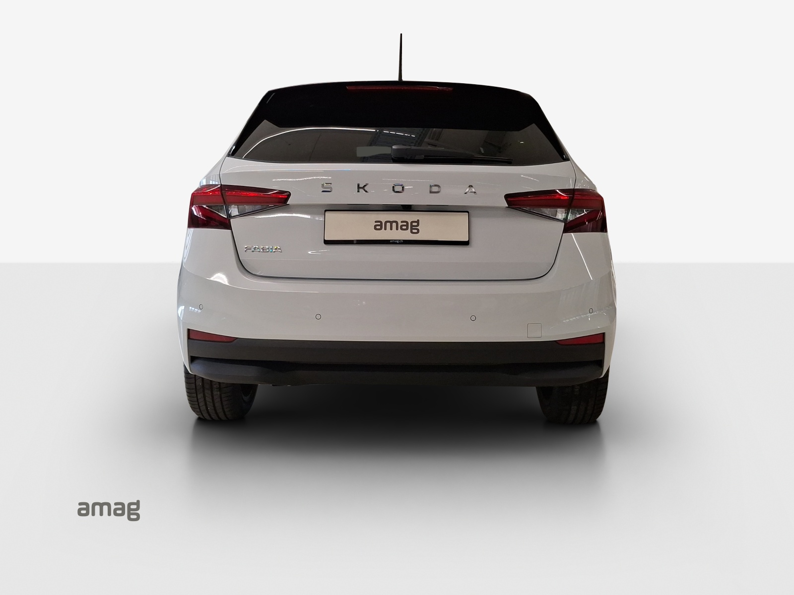 SKODA Fabia 1.5 TSI Dynamic DSG-showroom-element-3