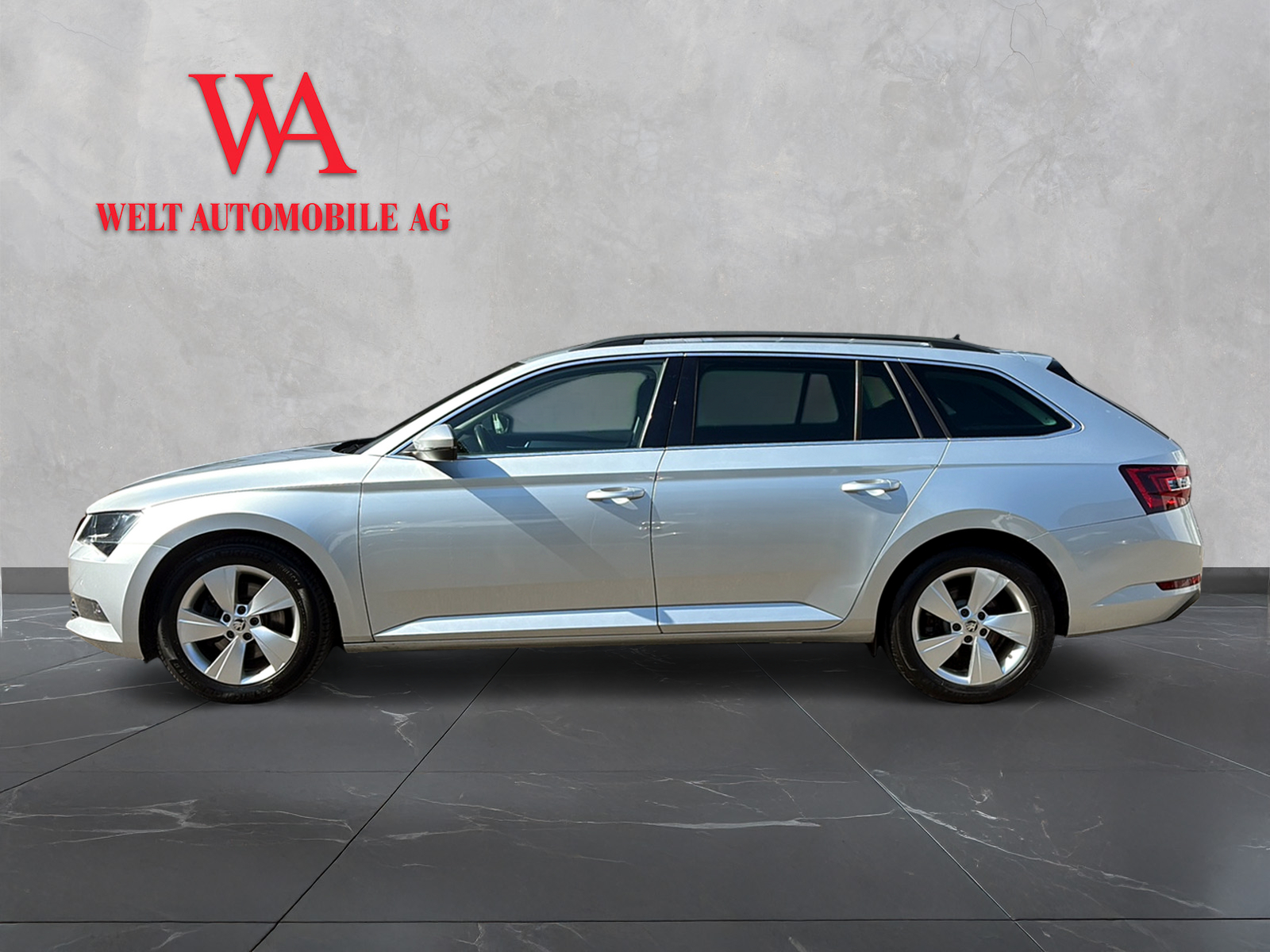 SKODA Superb Combi 2.0 TDi Ambition 4x4 DSG-image-1