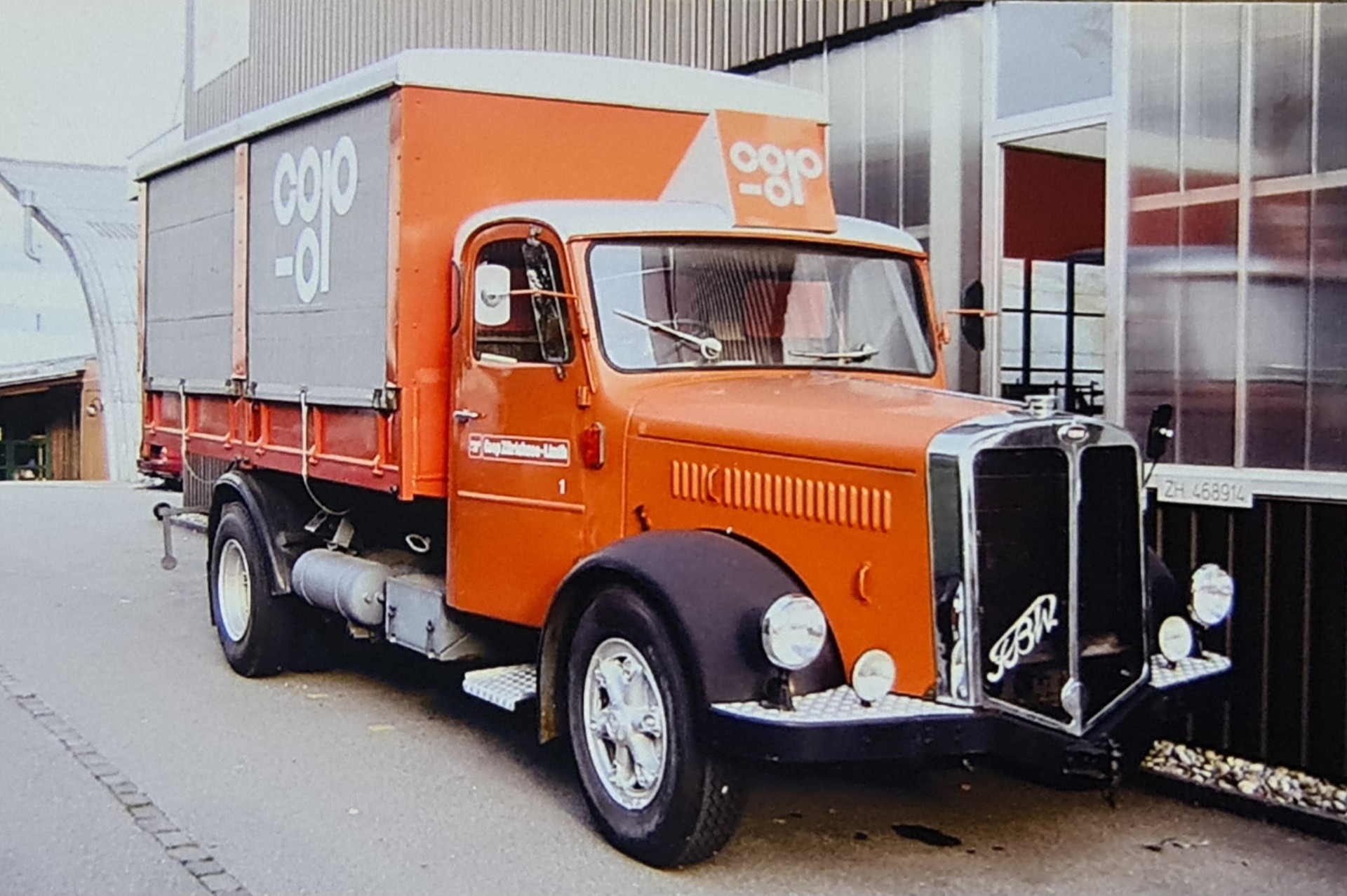 FBW Coop 1965-showroom-element-1