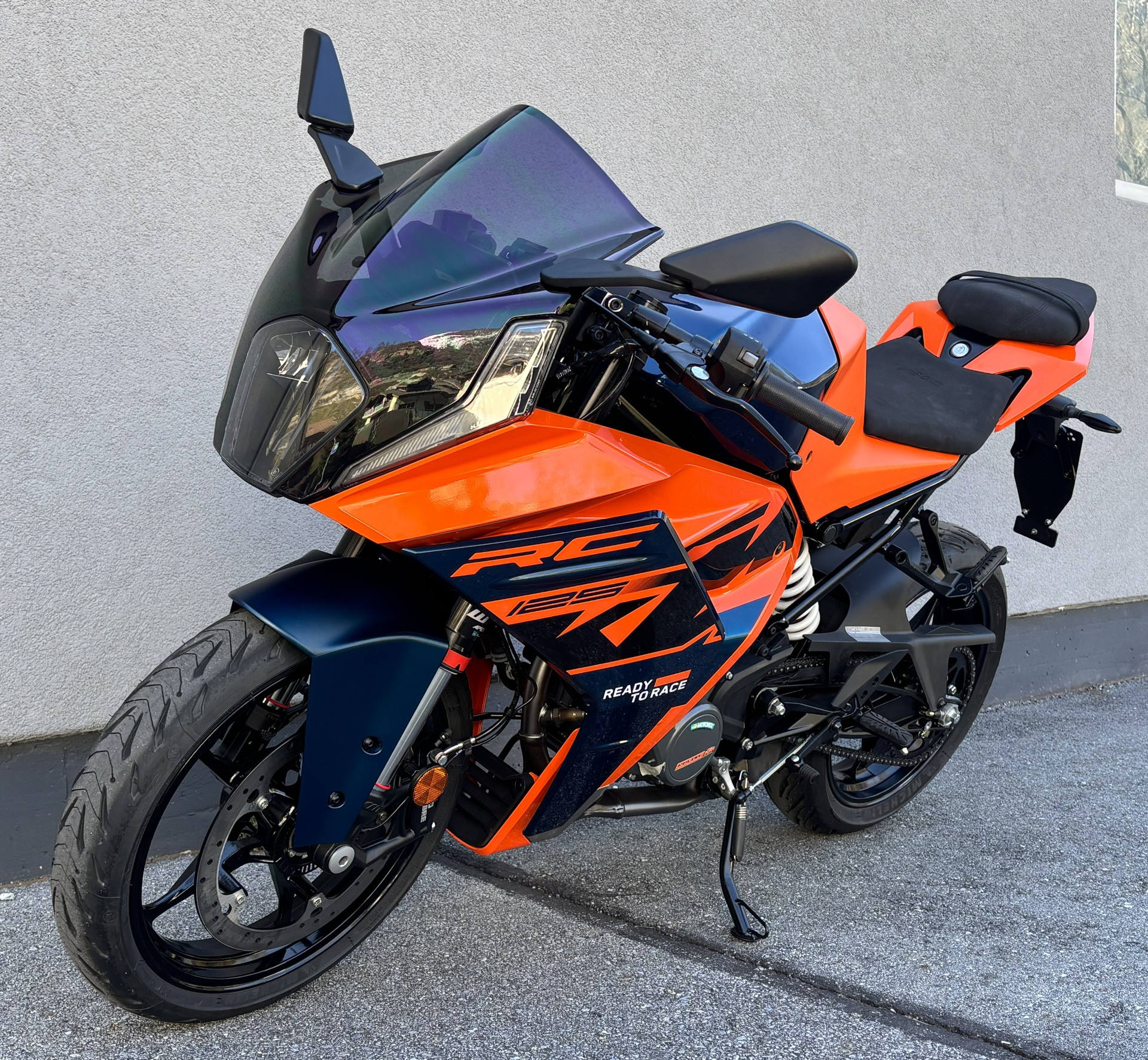 KTM RC 125 GP-showroom-element-2