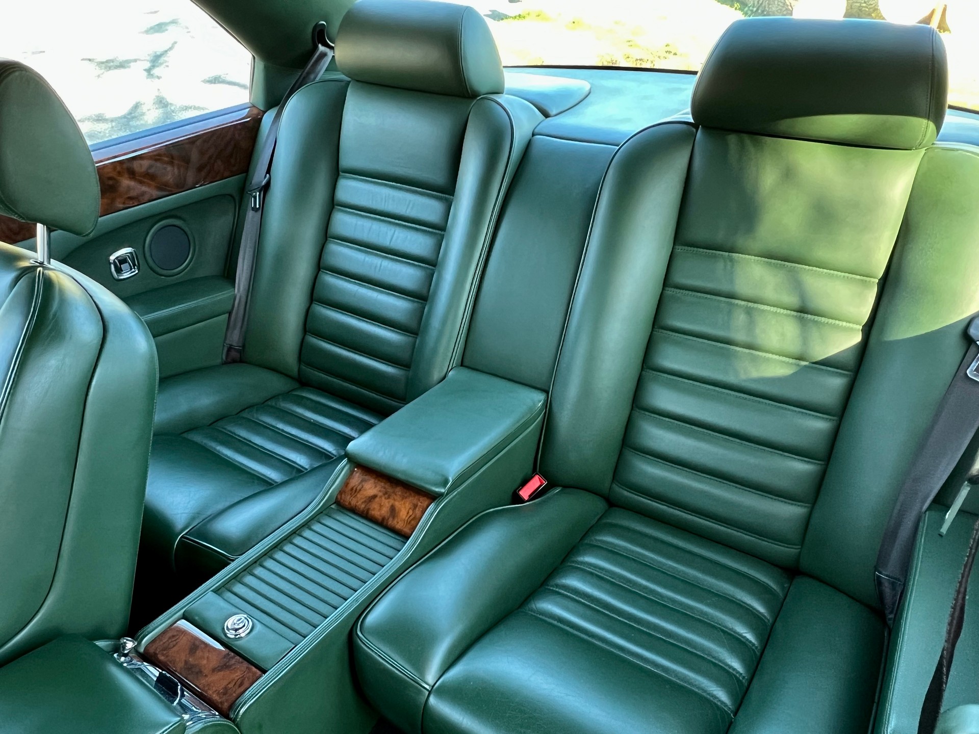 BENTLEY Continental R Coupé-image-8